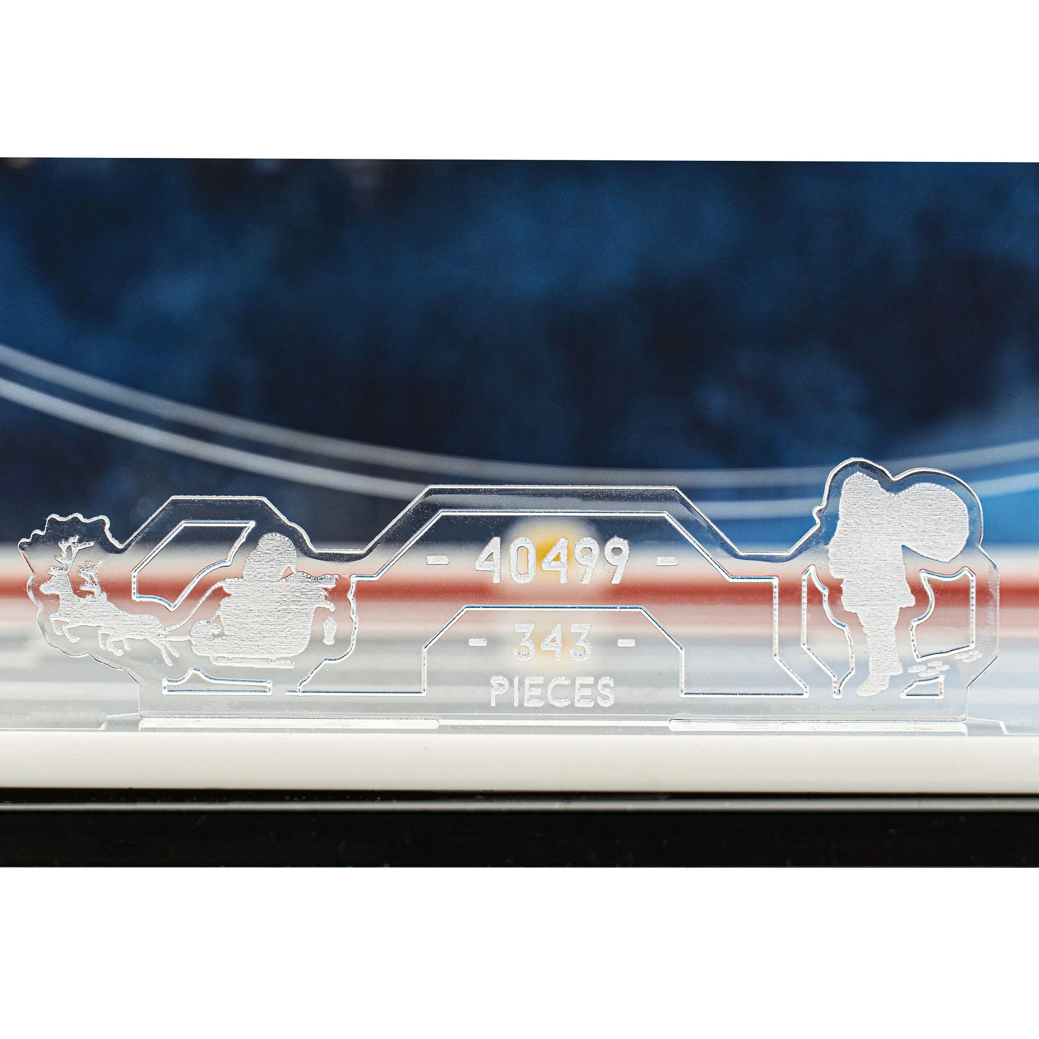 Display Case for LEGO® Santa's Sleigh (40499) - Image 5