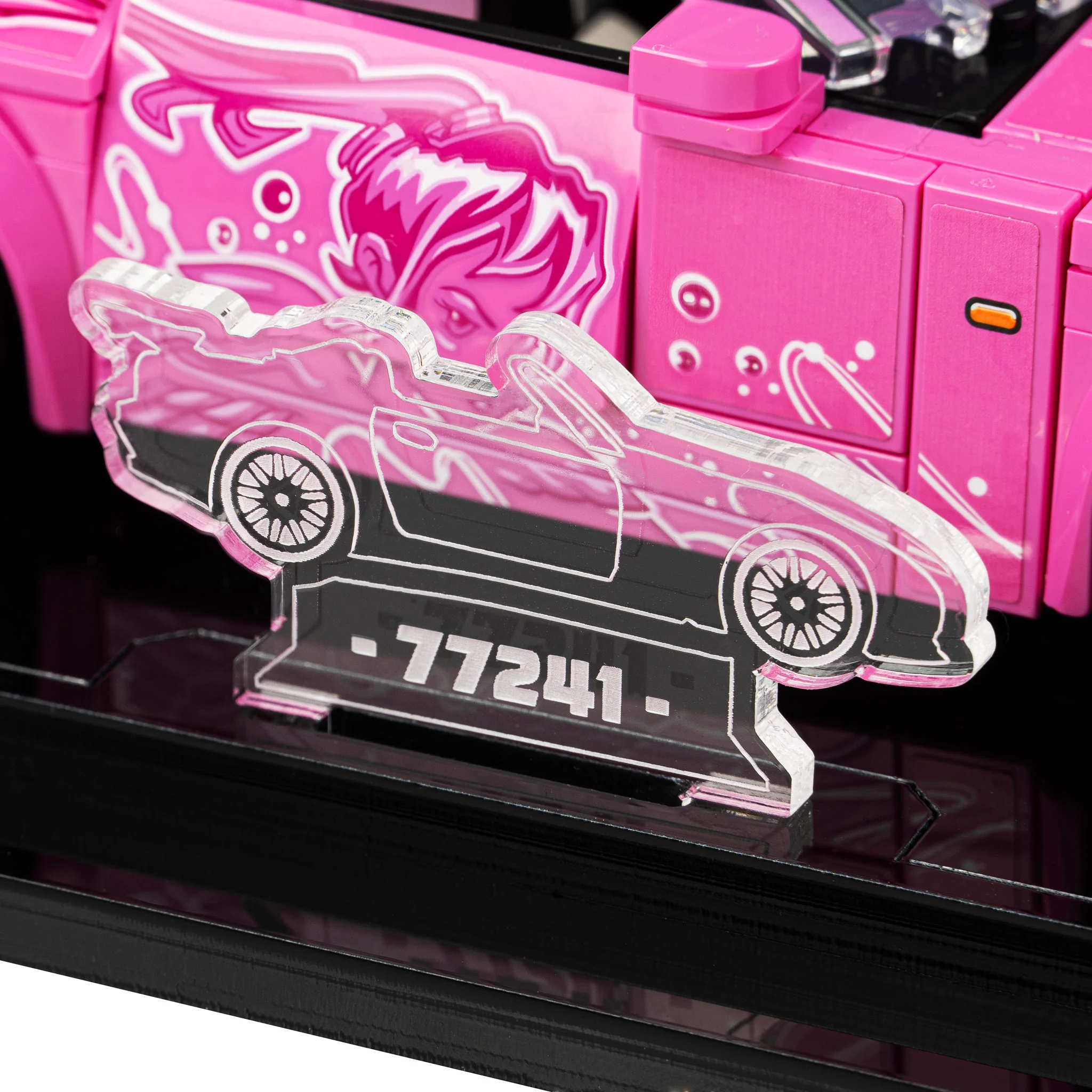 Display Case for LEGO® Speed Champions: 2 Fast 2 Furious Honda S2000 (77241) - Image 9