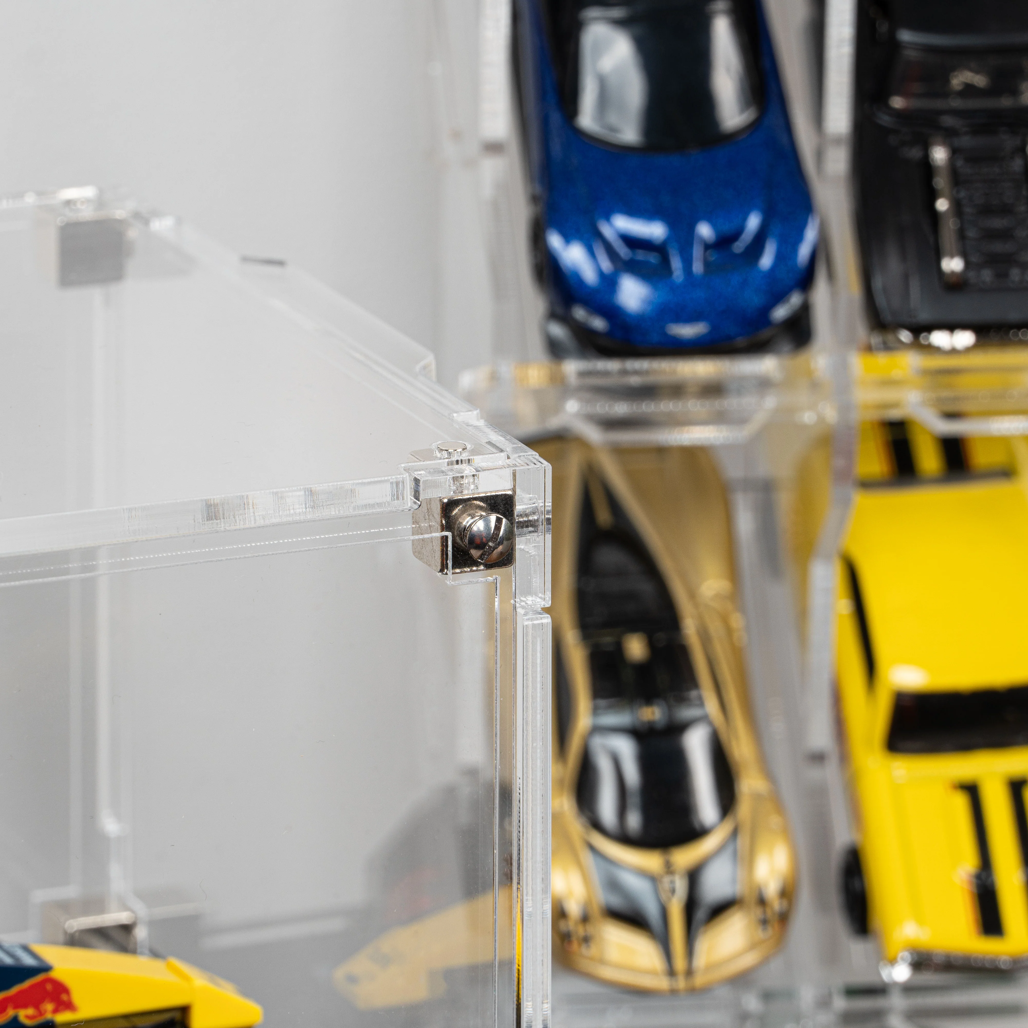 Wall Mountable Display Case for LEGO® Speed Champions: Formula 1 Range - Image 18