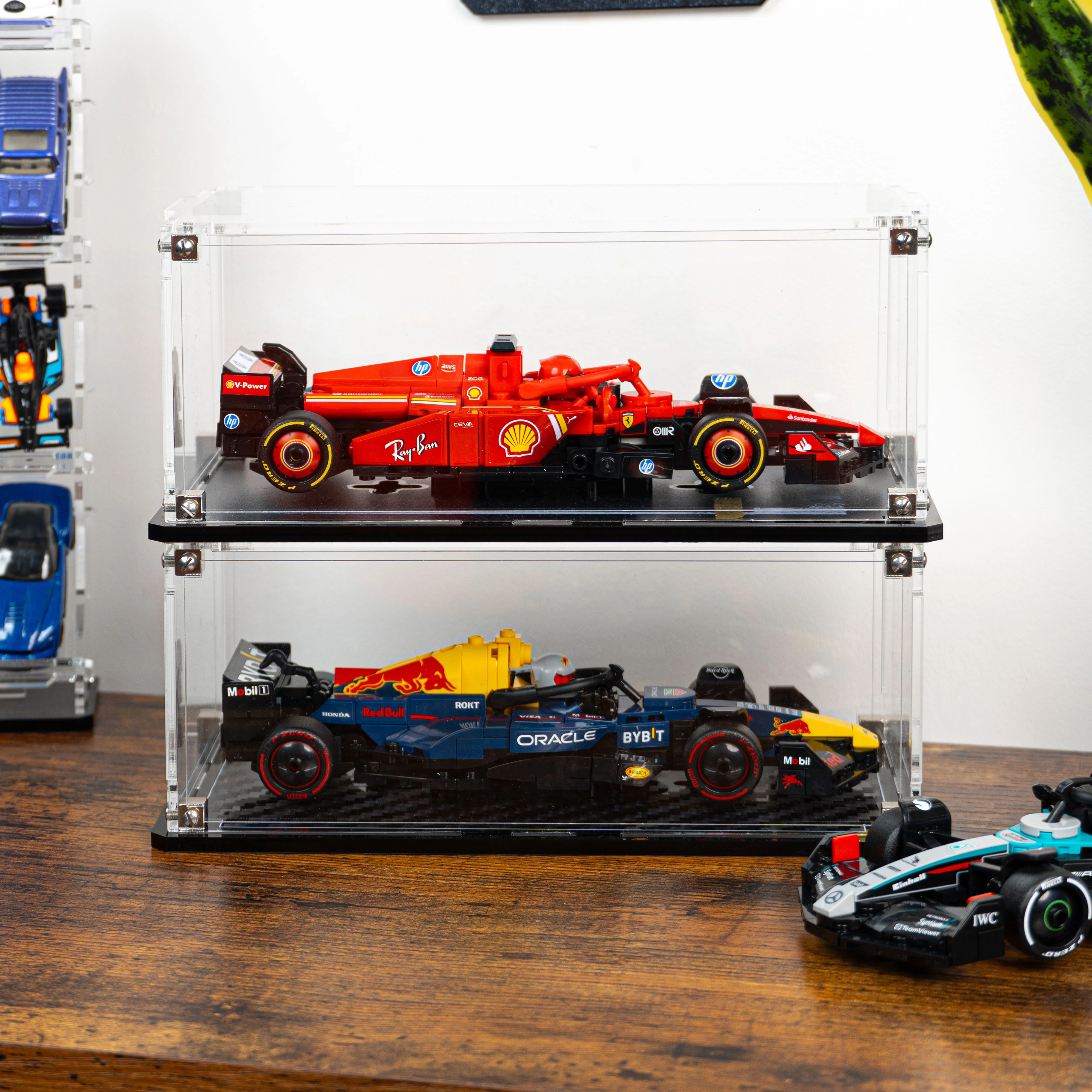 Wall Mountable Display Case for LEGO® Speed Champions: Formula 1 Range - Image 19