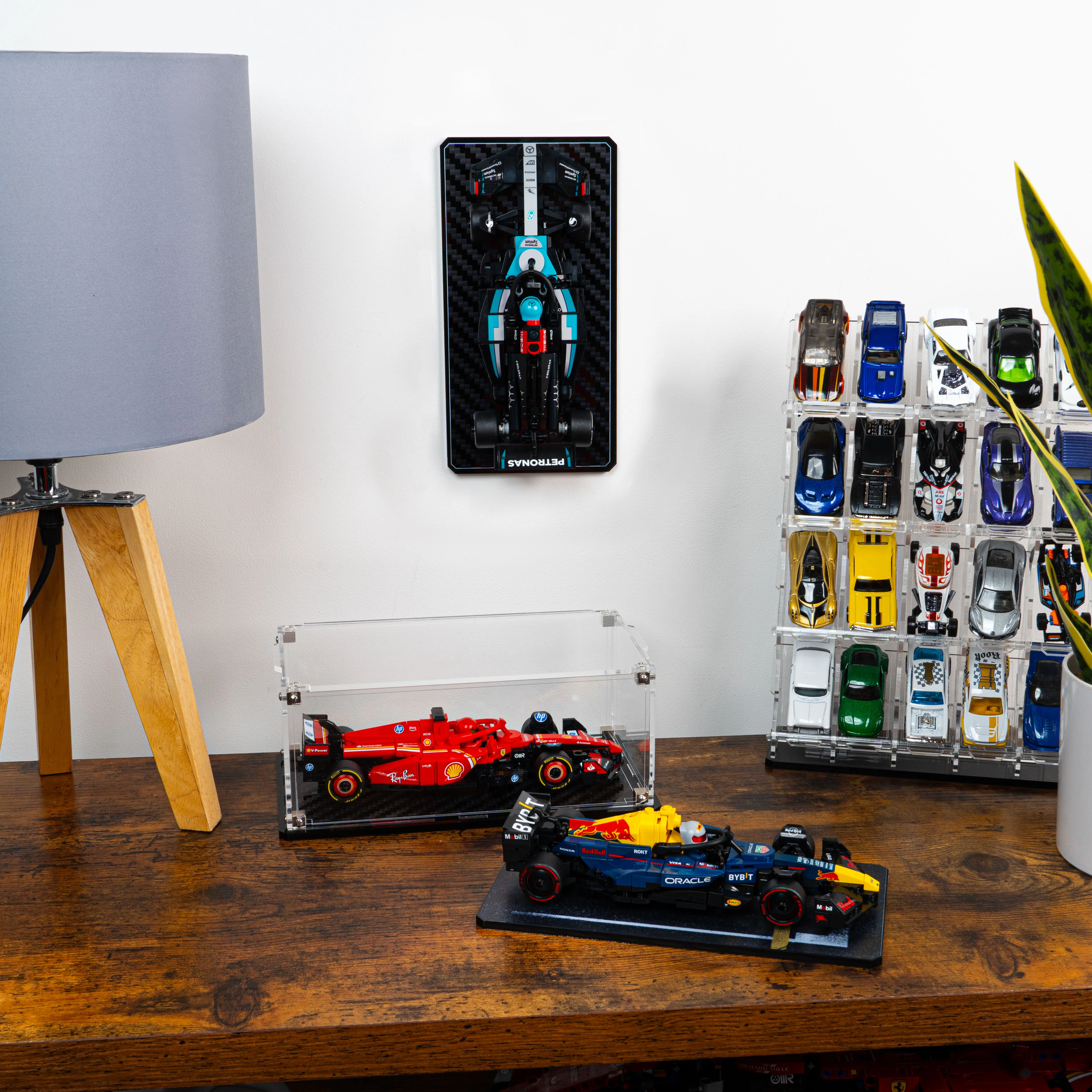 Wall Mountable Display Case for LEGO® Speed Champions: Formula 1 Range - Image 22