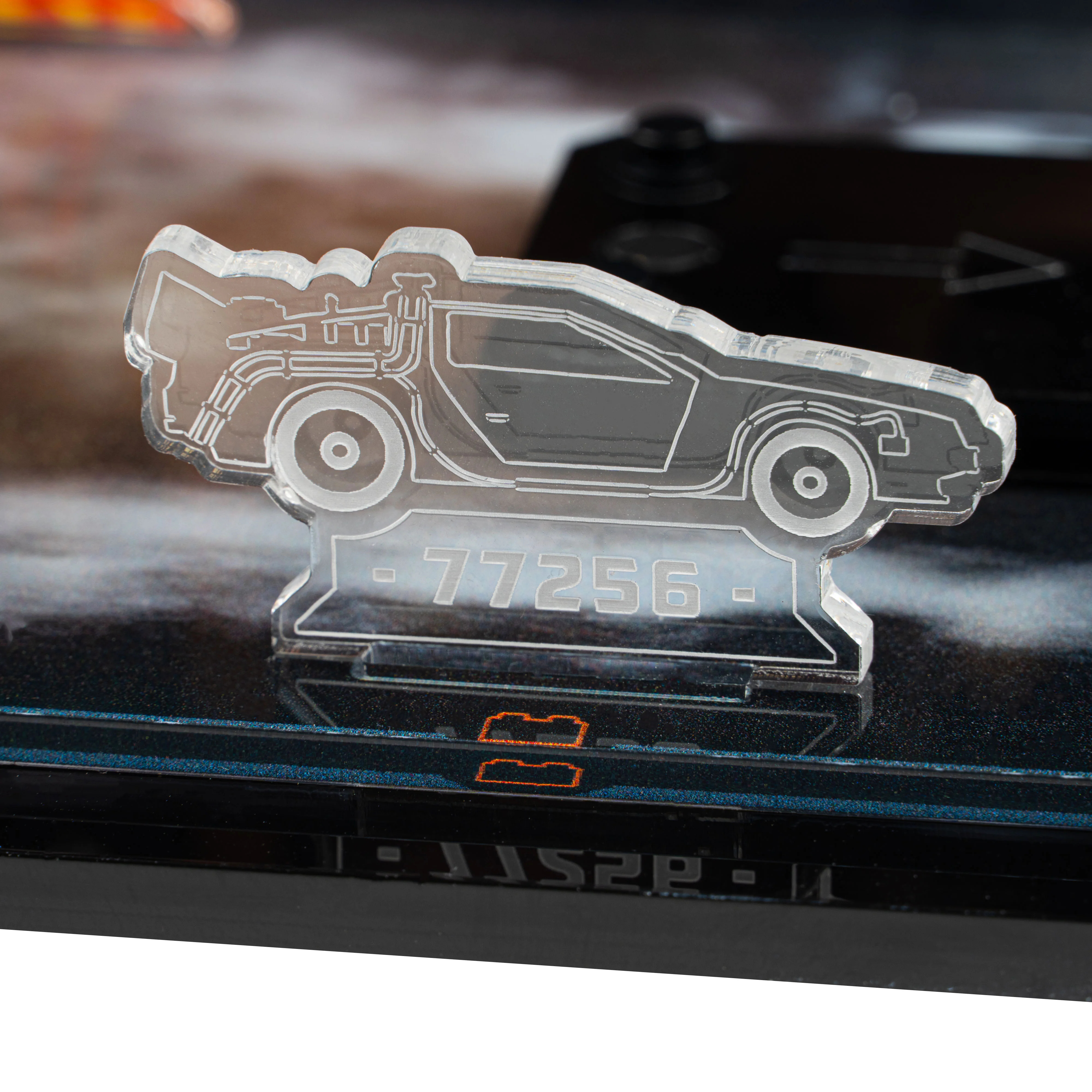 Display Case for LEGO® Speed Champions: Time Machine from Back to the Future (77256) - Image 19