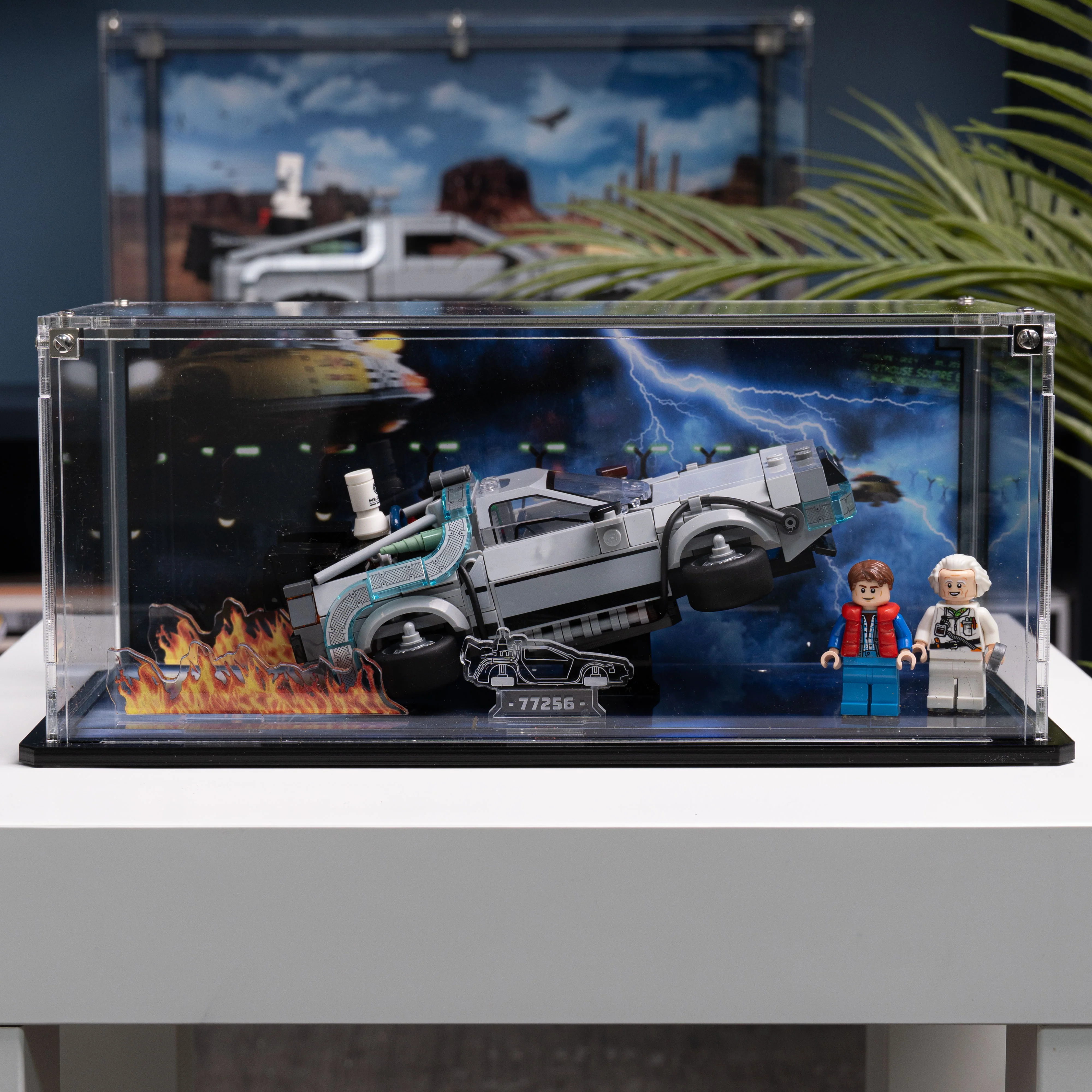 Display Case for LEGO® Speed Champions: Time Machine from Back to the Future (77256) - Image 2