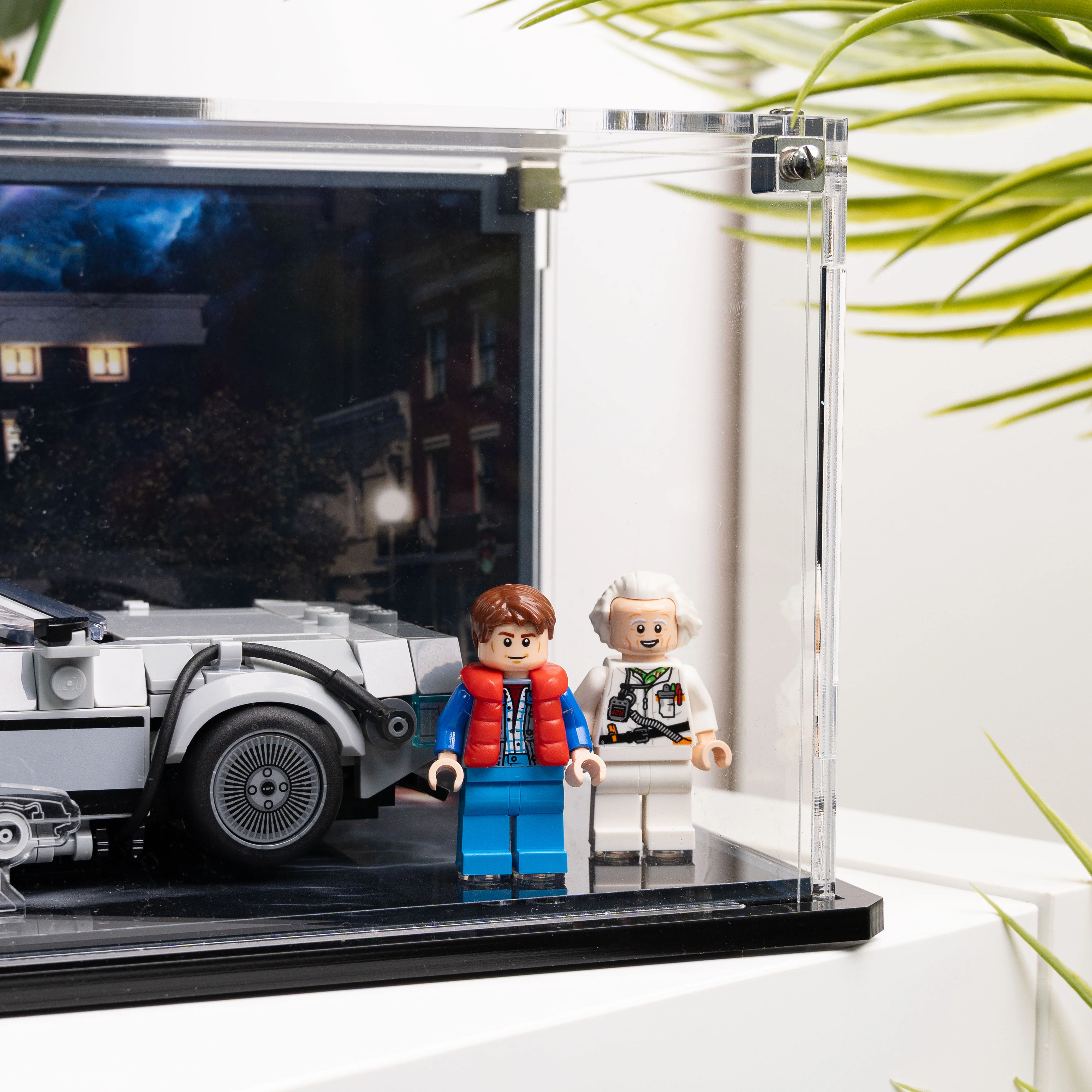 Display Case for LEGO® Speed Champions: Time Machine from Back to the Future (77256) - Image 26