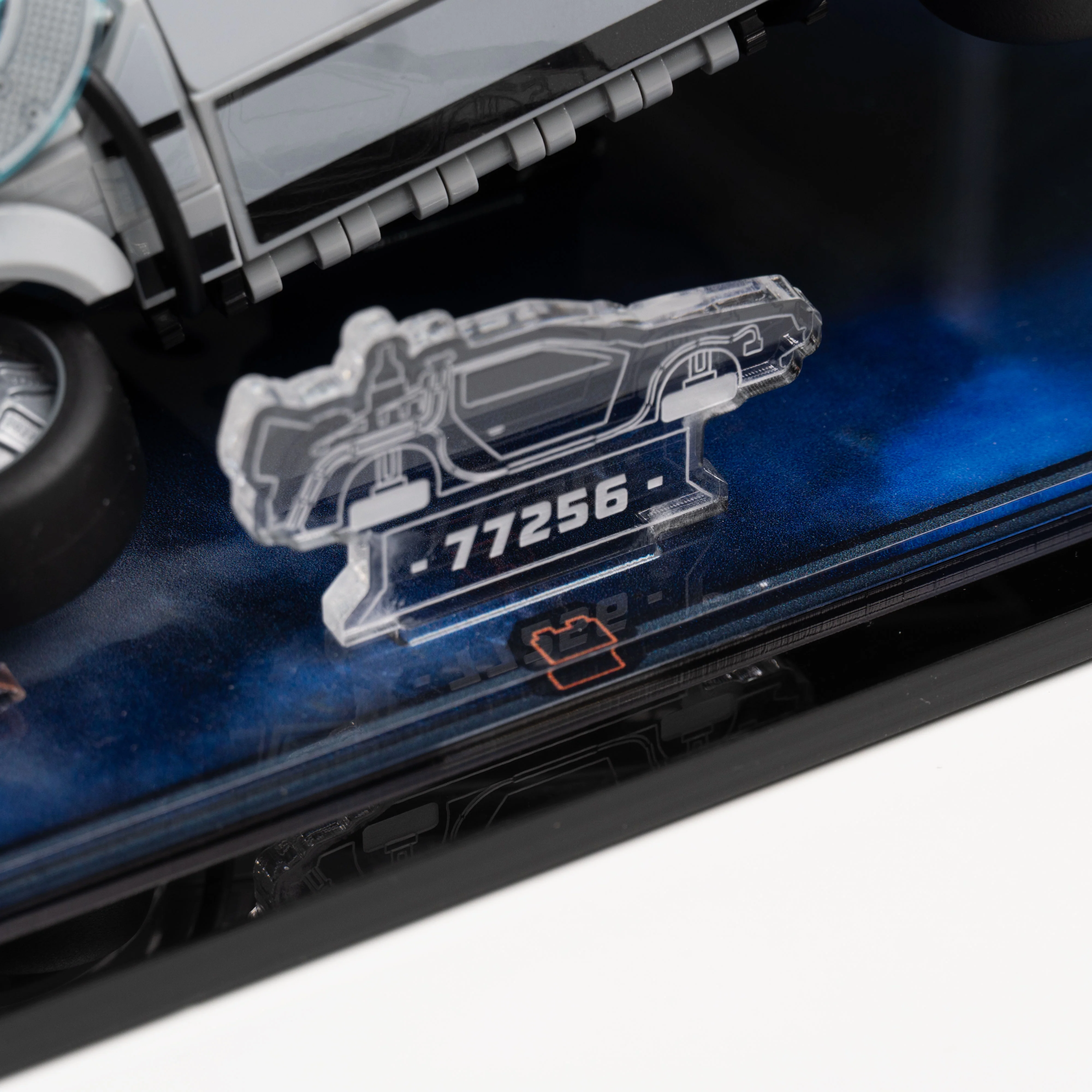 Display Case for LEGO® Speed Champions: Time Machine from Back to the Future (77256) - Image 30
