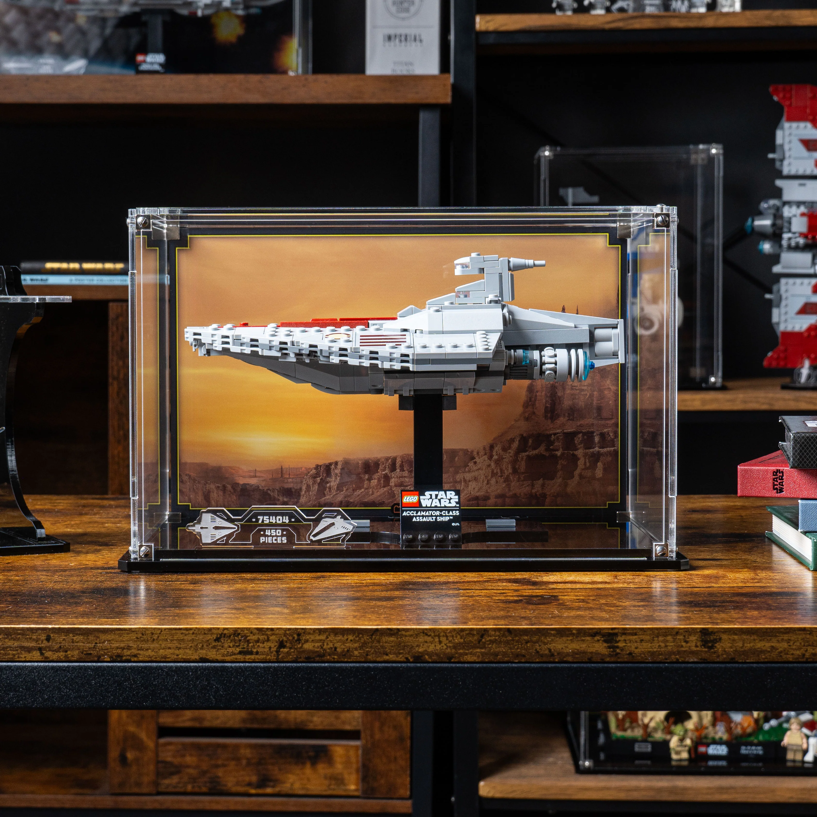Display Case for LEGO® Star Wars: Acclamator-Class Assault Ship™ (75404) - Image 10
