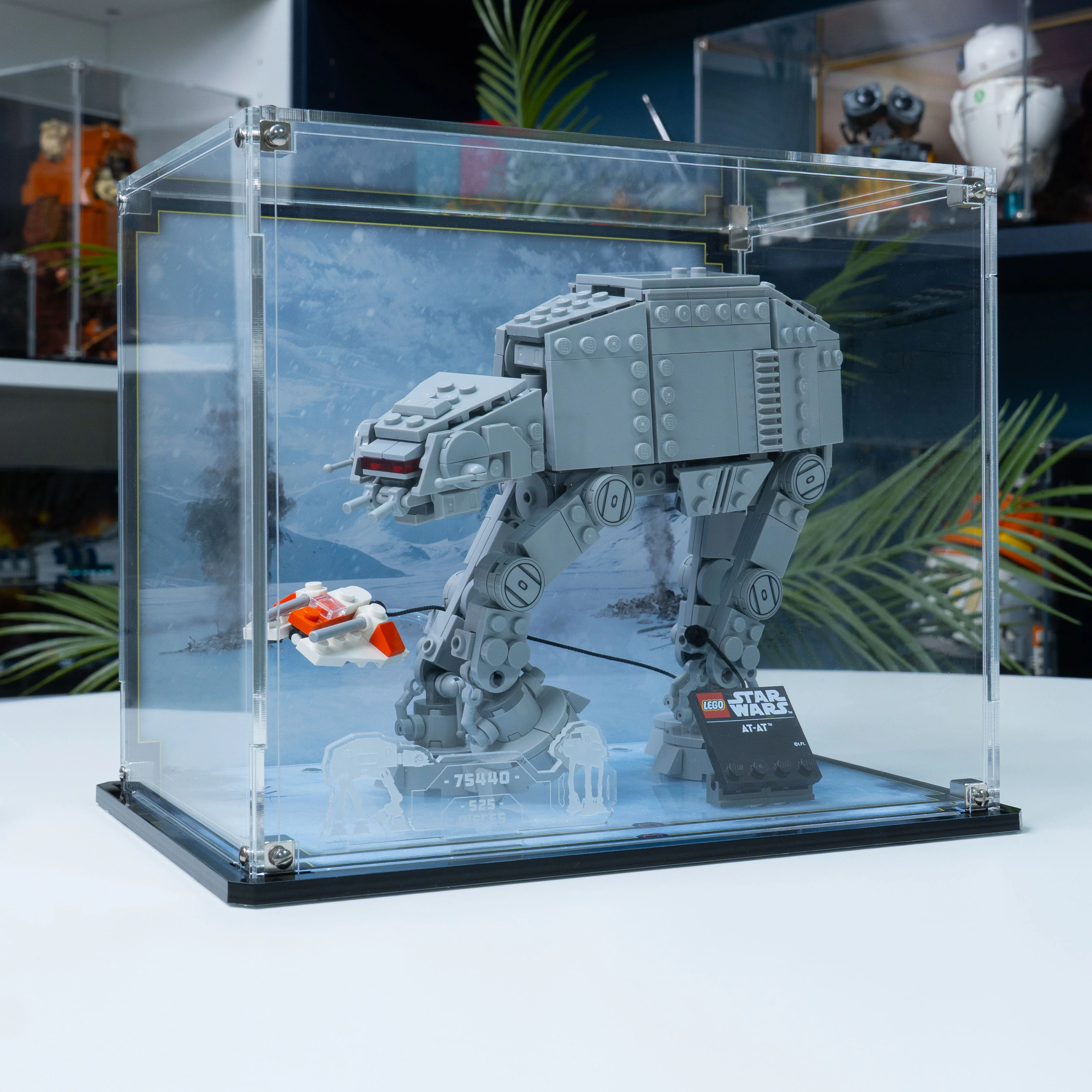 Display Case for LEGO® Star Wars: AT-AT™ (75440) - Image 2