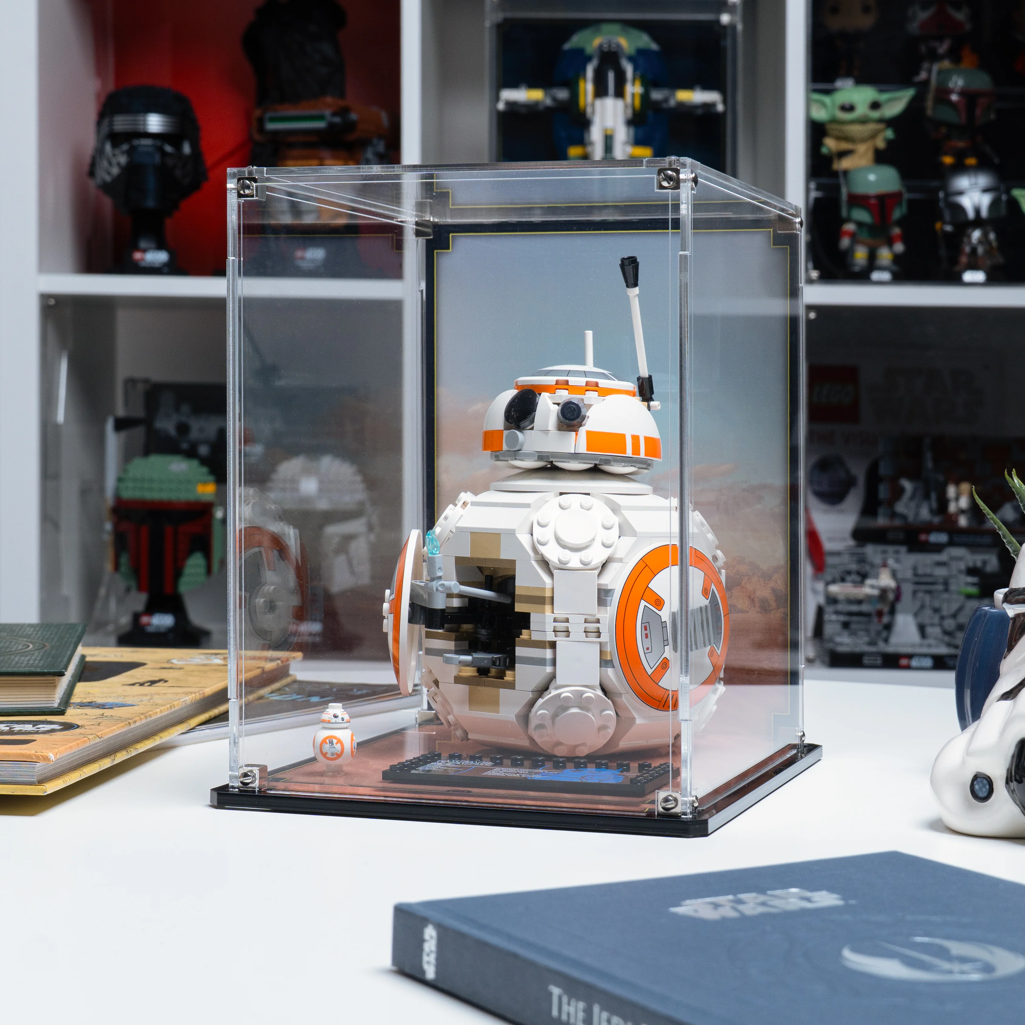 Display Case for LEGO® Star Wars: BB-8™ Astromech Droid (75452) - Image 11
