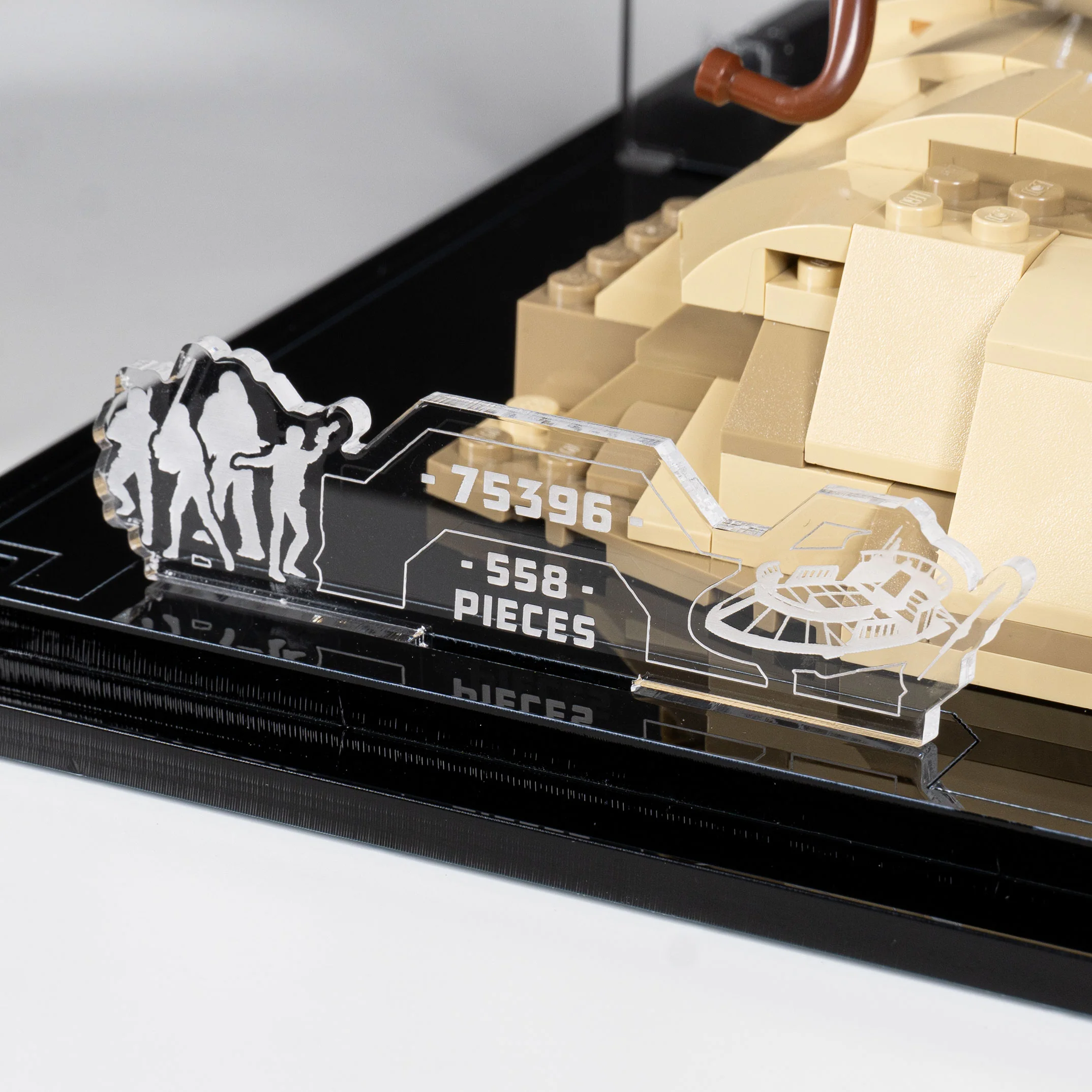 Display Case for LEGO® Star Wars Desert Skiff and Sarlacc Pit (75396) - Image 12