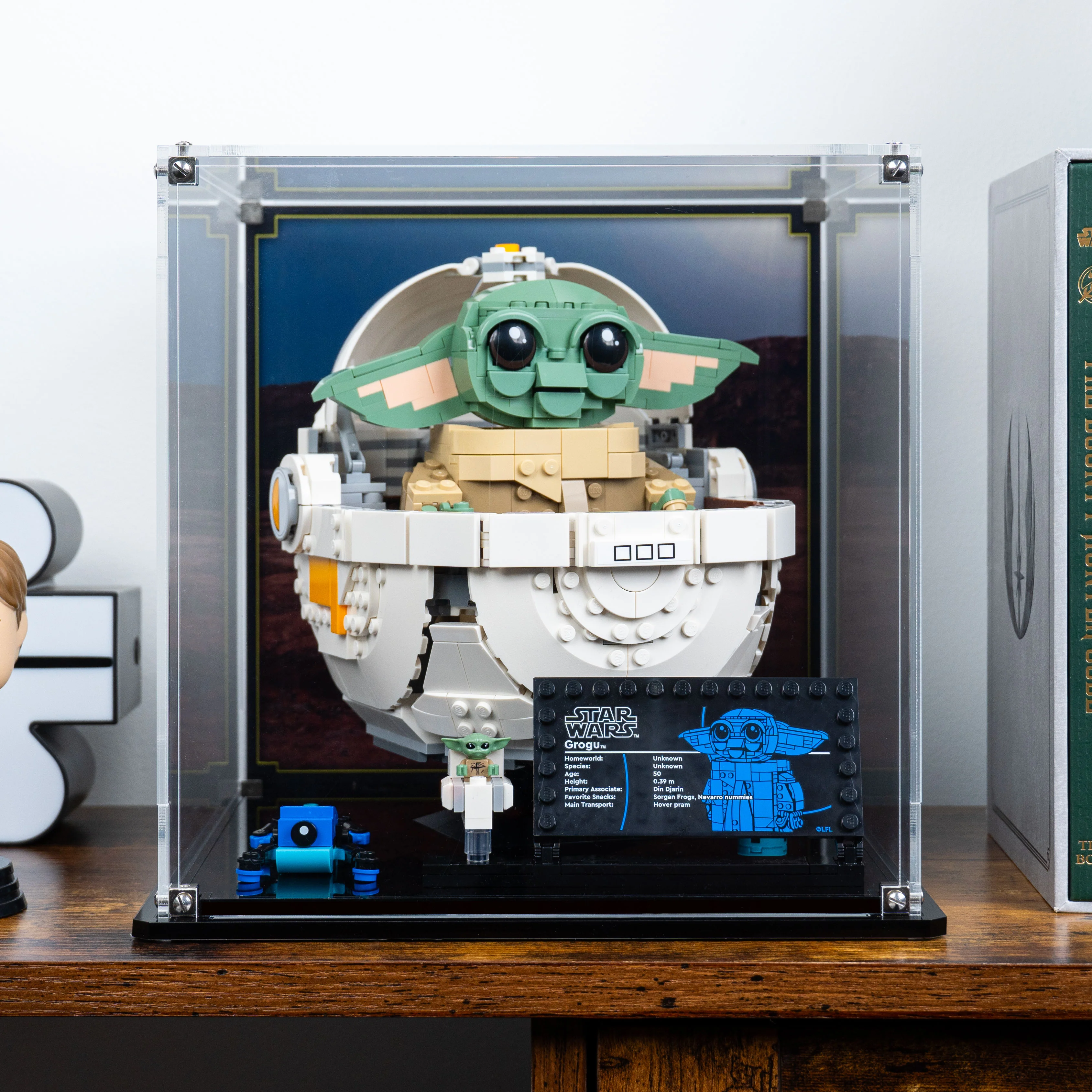 Display Case for LEGO® Star Wars: Grogu with Hover Pram (75403) - Image 4