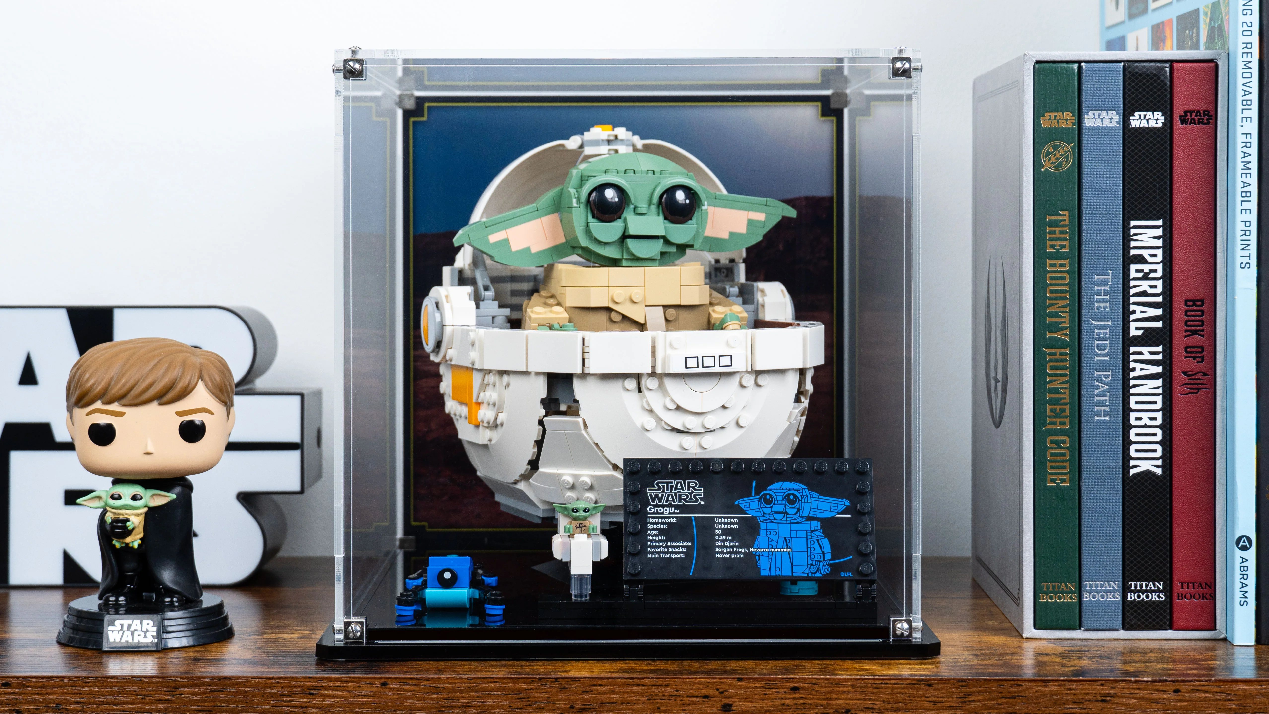 Display Case for LEGO® Star Wars: Grogu with Hover Pram (75403) - Image 9