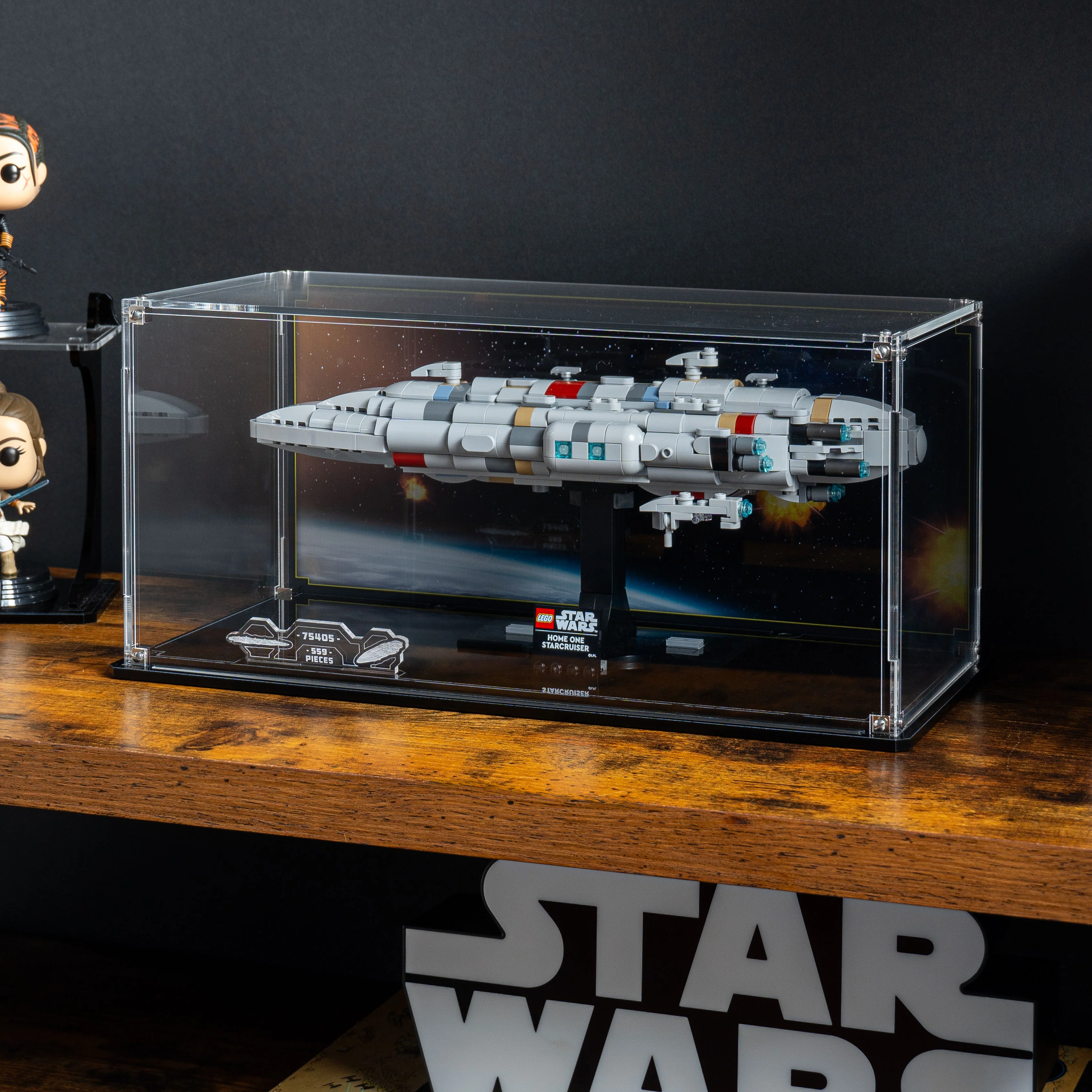 Display Case for LEGO® Star Wars: Home One Starcruiser (75405) - Image 12