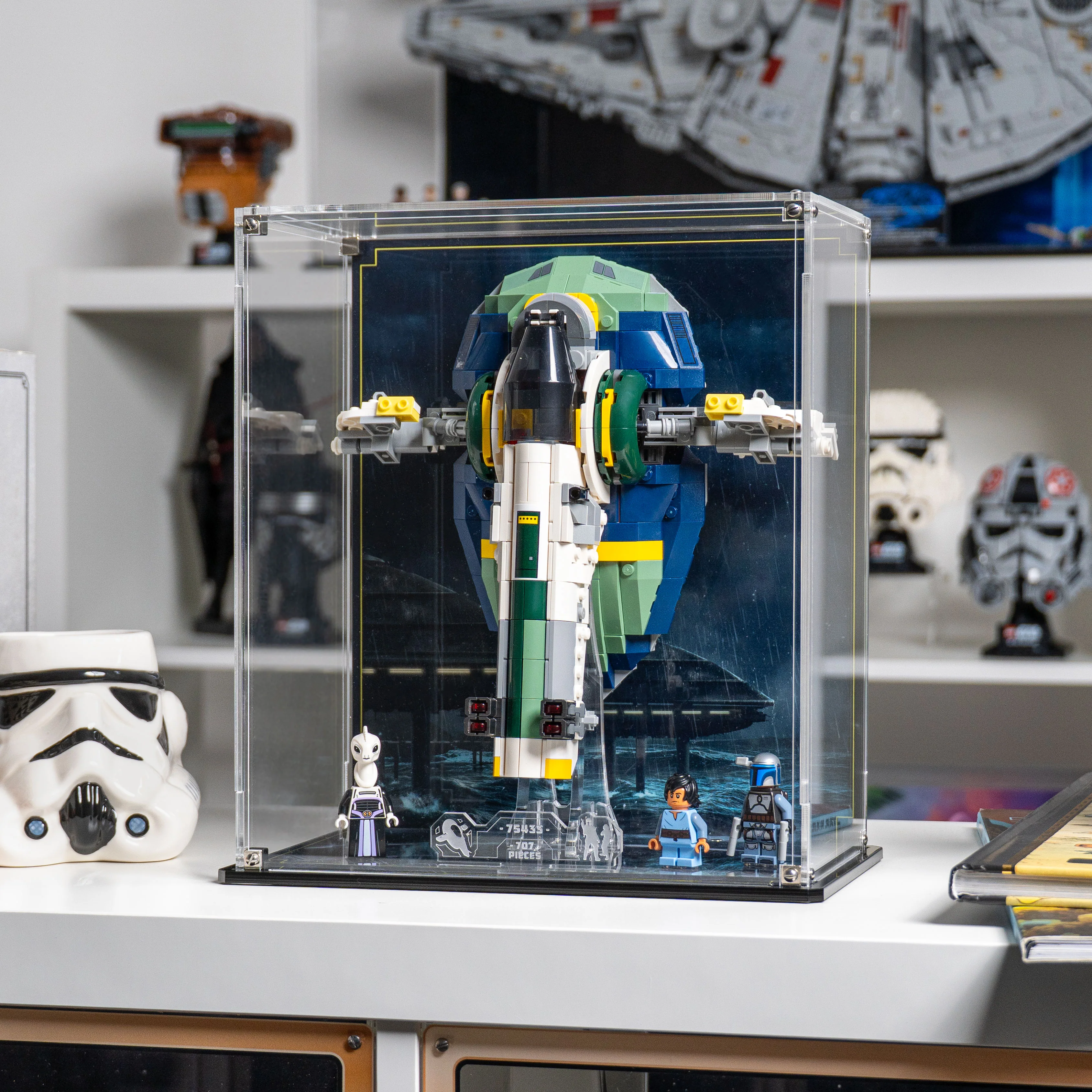 Display Case for LEGO® Star Wars: Jango Fett's Starship (75433) - Image 2