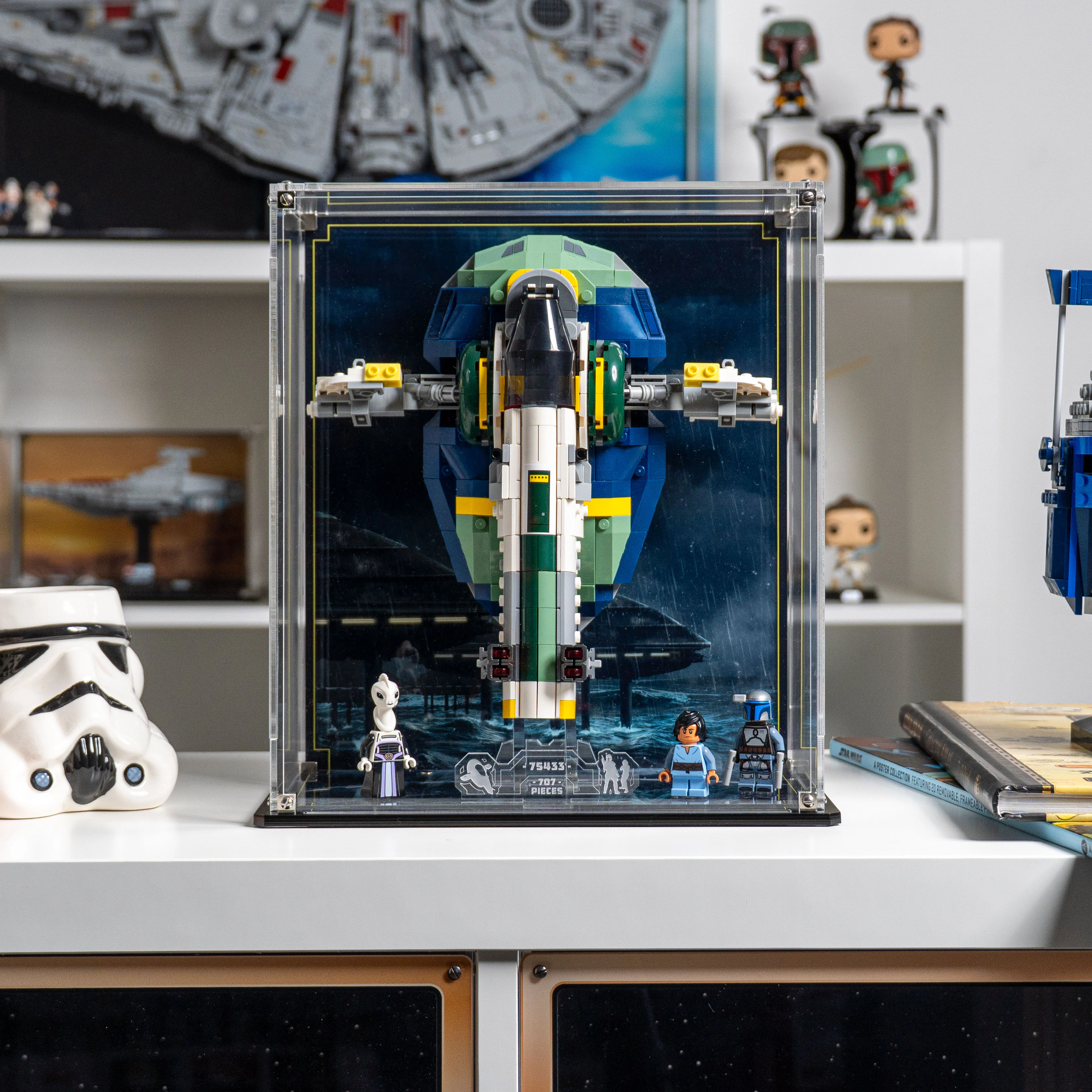 Display Case for LEGO® Star Wars: Jango Fett's Starship (75433) - Image 21