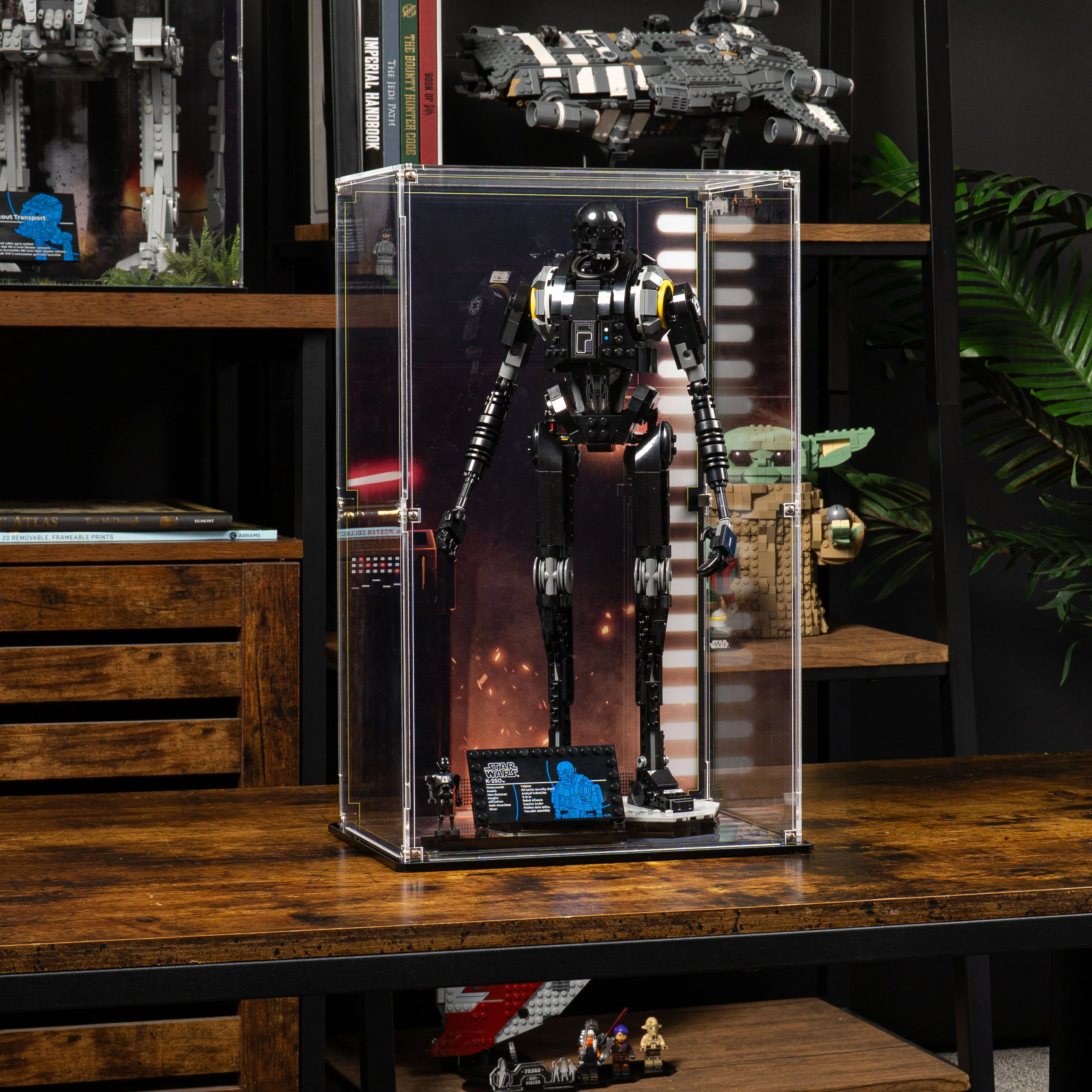 Display Case for LEGO® Star Wars™ K-2SO™ Security Droid (75434) - Image 14