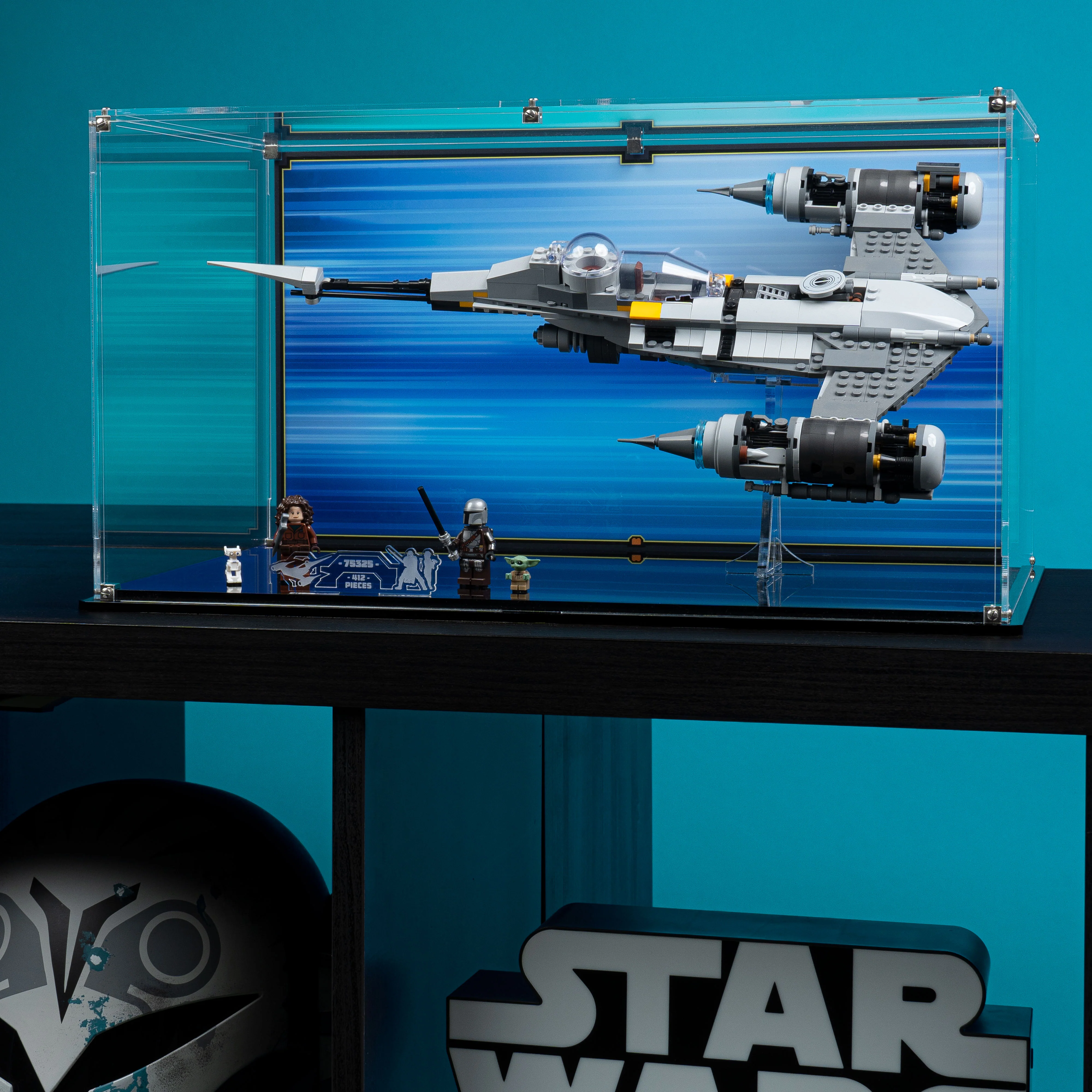 Display Case for LEGO® Star Wars The Mandalorian's N-1 Starfighter™ (75325) - Image 20