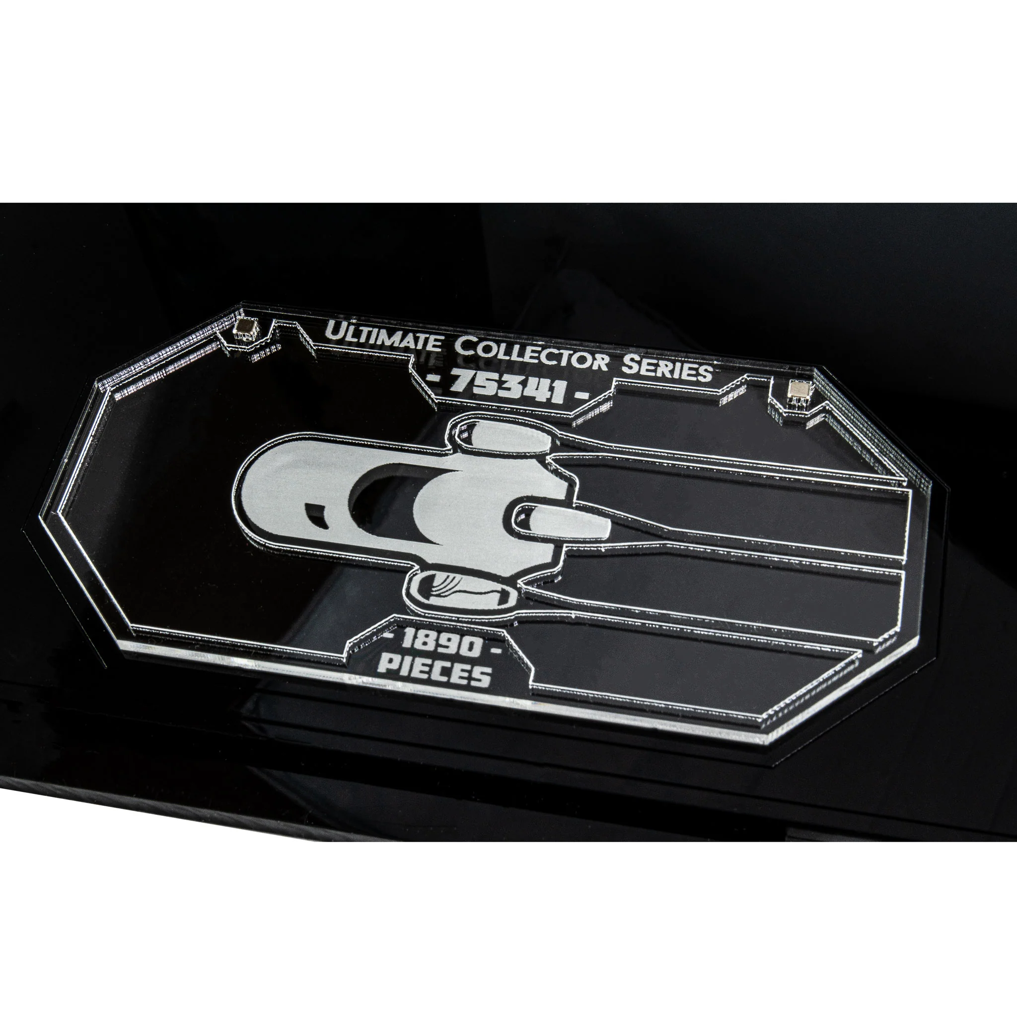 Display Case for LEGO® Star Wars™ UCS Luke Skywalker’s Landspeeder™ (75341) - Image 6