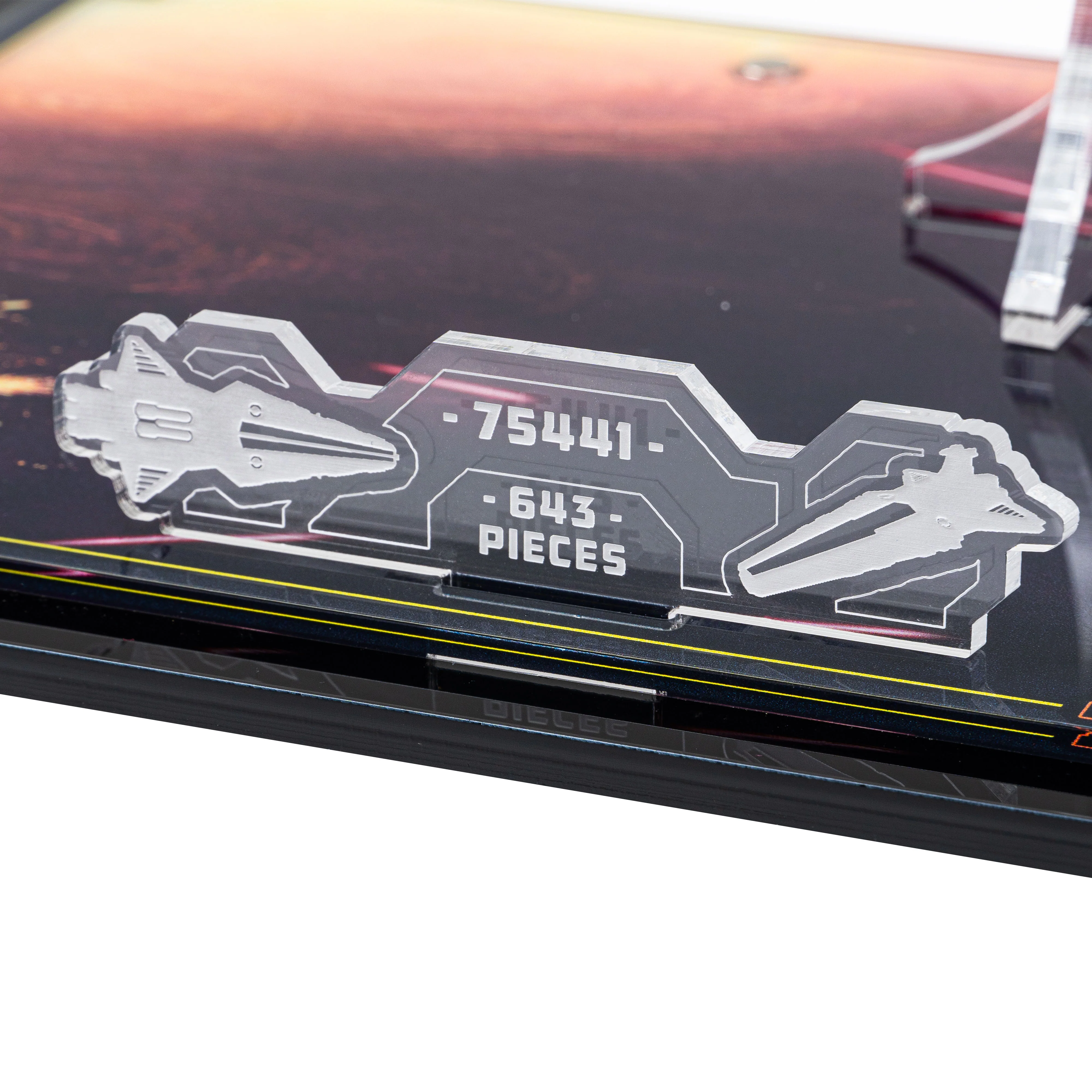 Display Case for LEGO® Star Wars: Venator-Class Attack Cruiser™ (75441) - Image 6