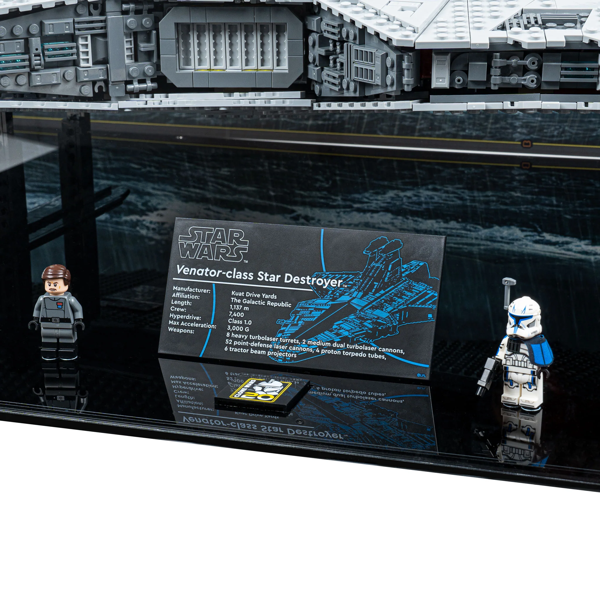 Display Case for LEGO® Star Wars™ Venator-Class Republic Attack Cruiser (75367) - Image 26