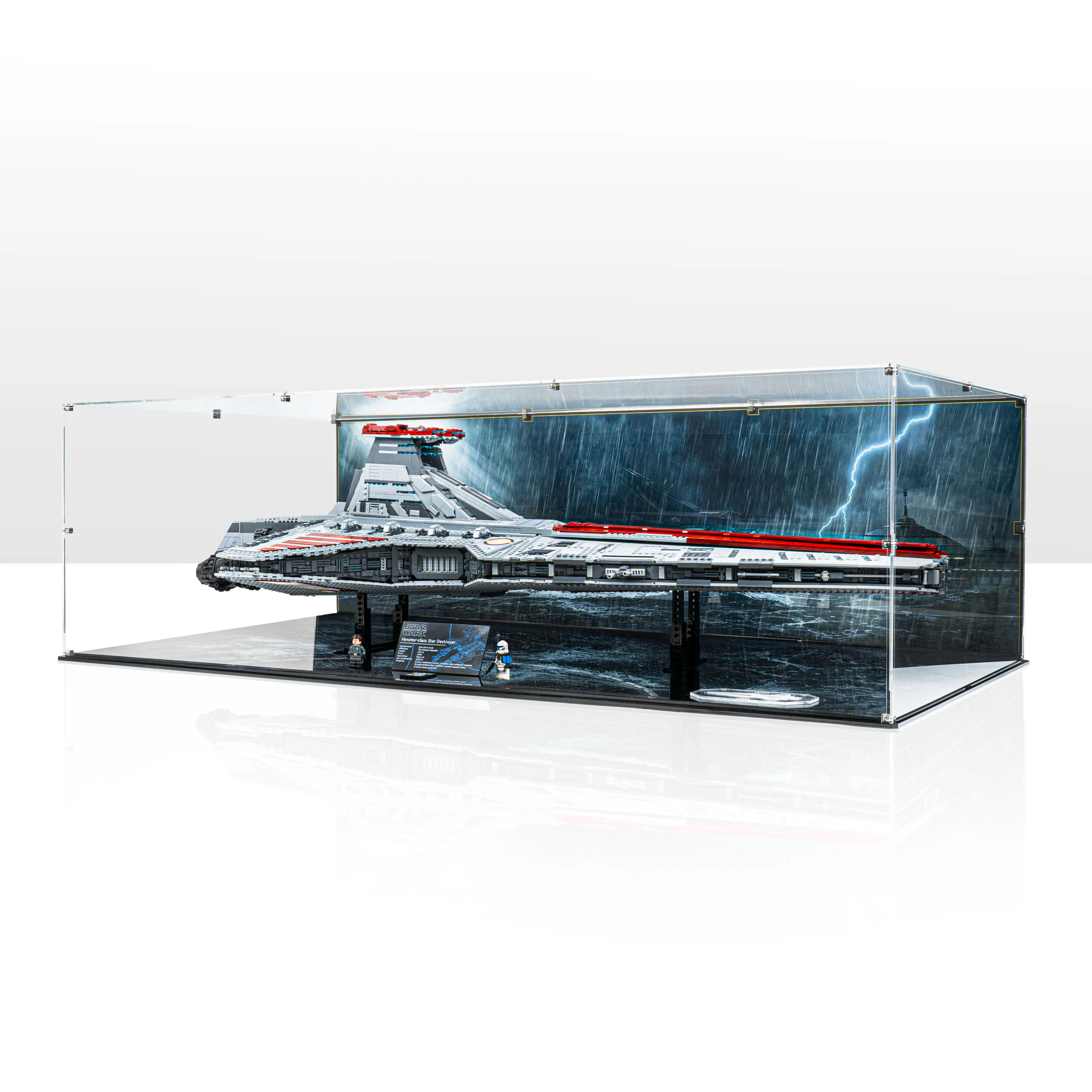 Display Case for LEGO® Star Wars™ Venator-Class Republic Attack Cruiser (75367) - Image 8