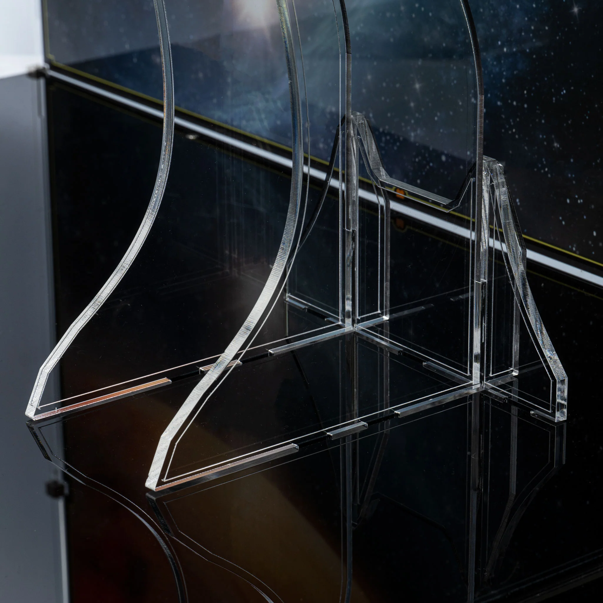 Display Case for LEGO® Star Wars: X-Wing Starfighter™ (75355) - Image 5