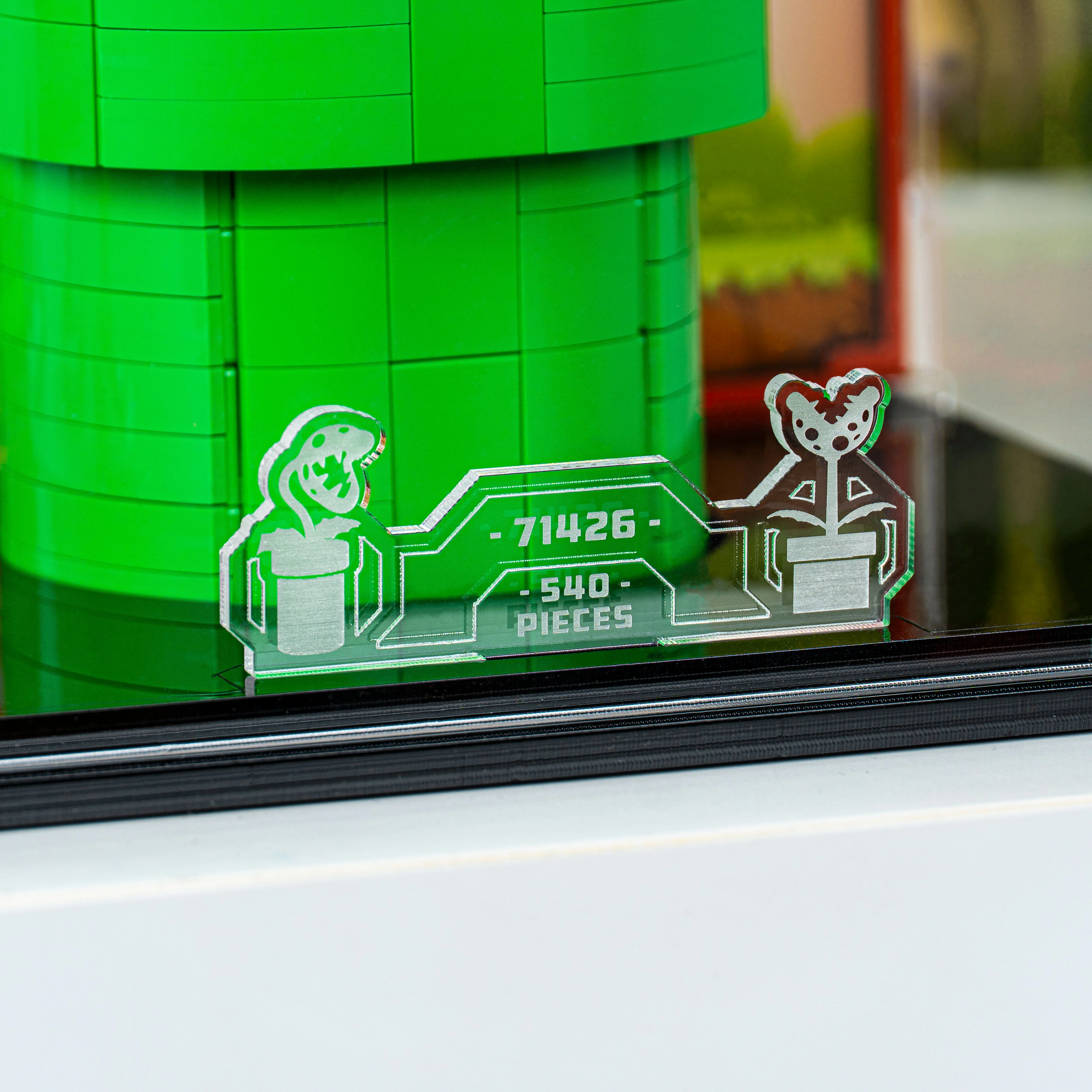Display Case for LEGO® Super Mario™ Piranha Plant (71426) - Image 15