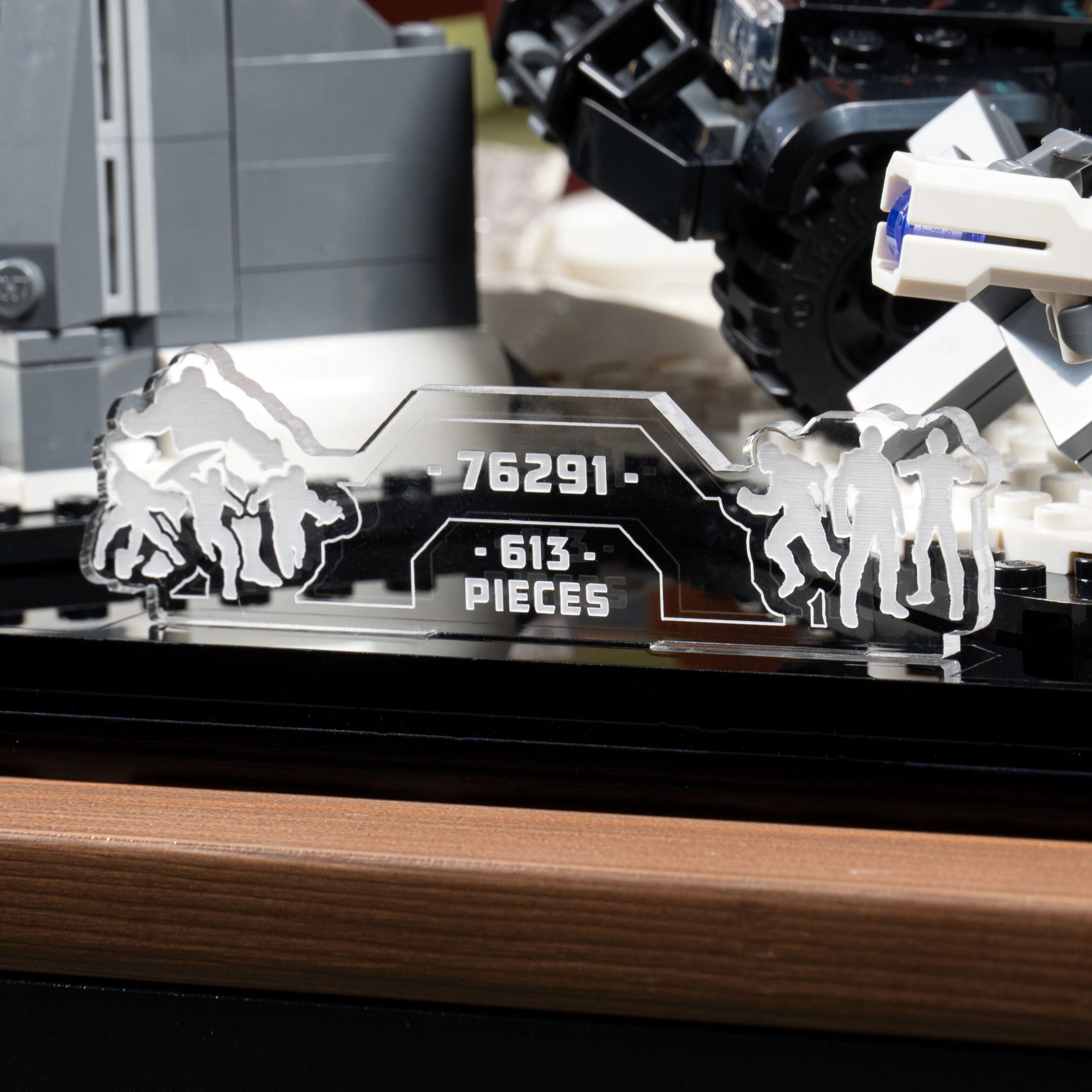 Display Case for LEGO® The Avengers Assemble: Age of Ultron (76291) - Image 7