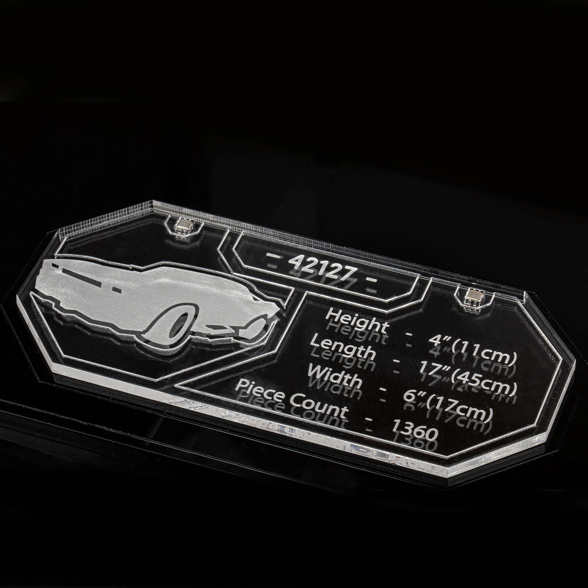 Display Case for LEGO® The Batman™ - Batmobile™ (42127) - Image 5