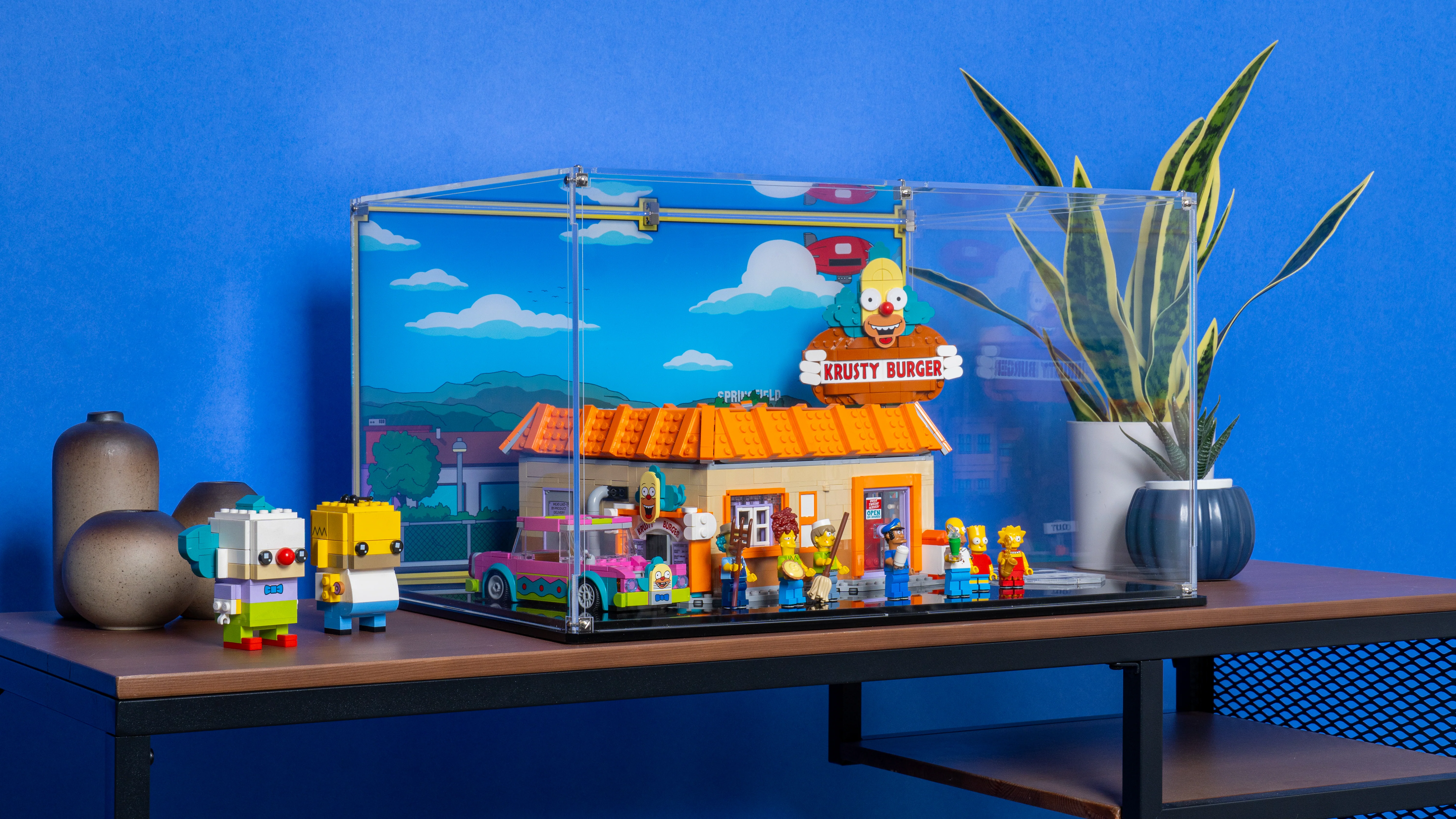 Display Case for LEGO® The Simpsons™: Krusty Burger (10352) - Image 14