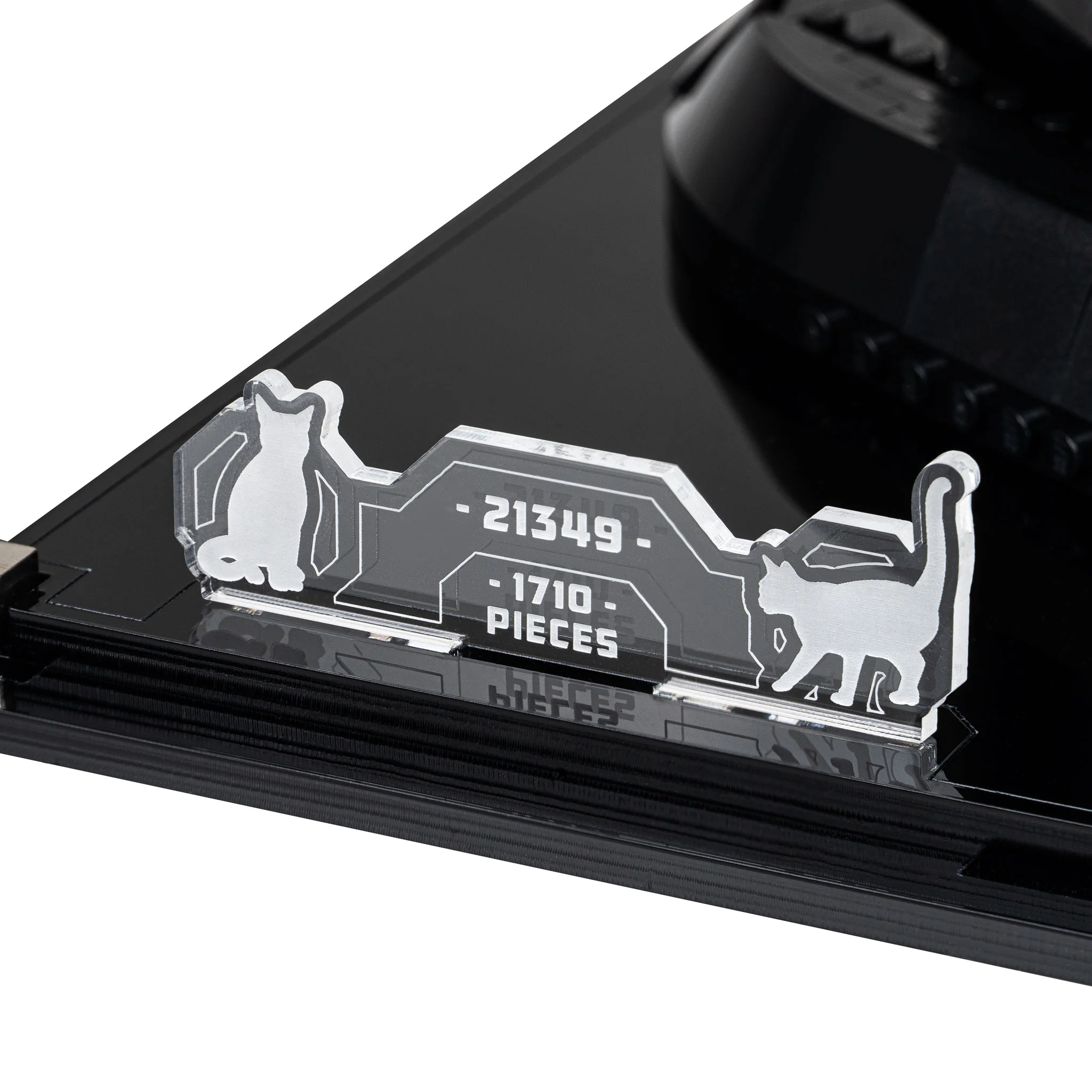 Display Case for LEGO® Tuxedo Cat (21349) - Image 8