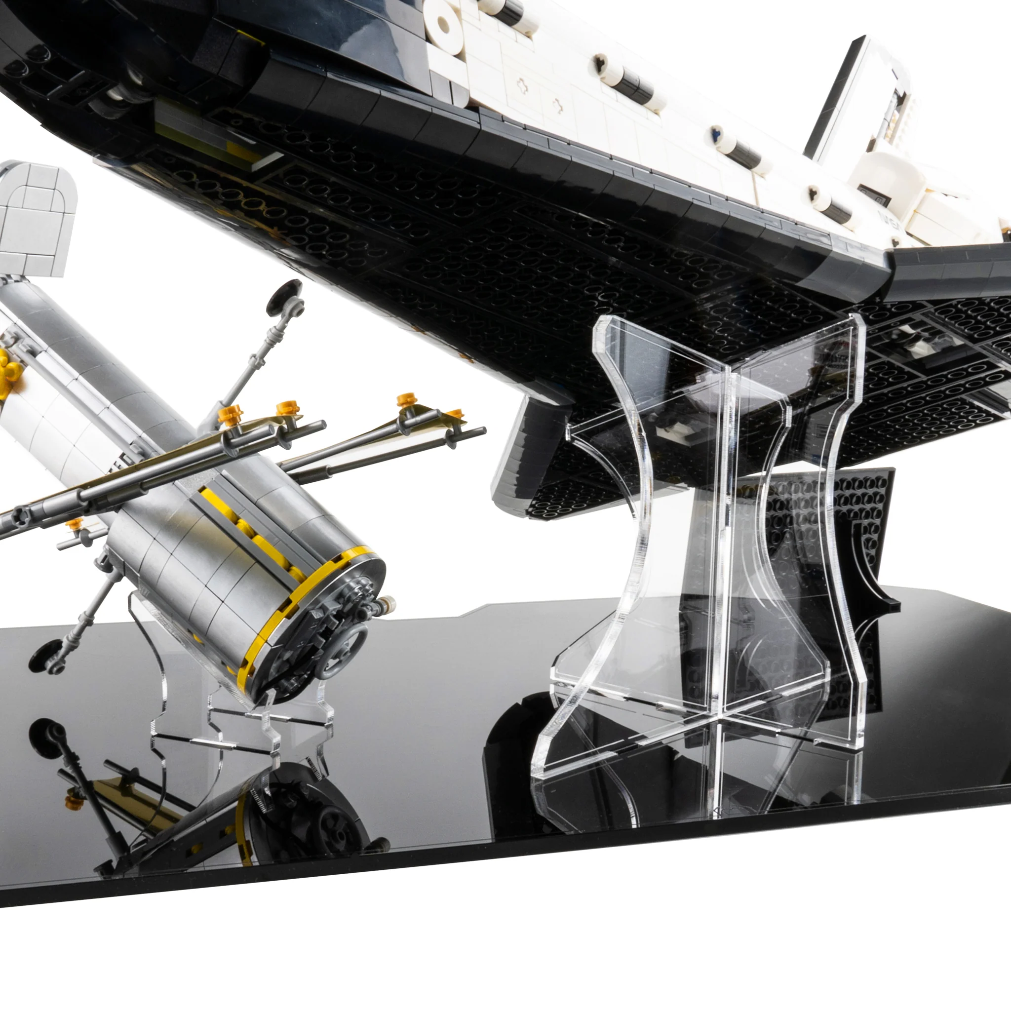 Display Case for LEGO® NASA Space Shuttle Discovery (10283) - Image 10