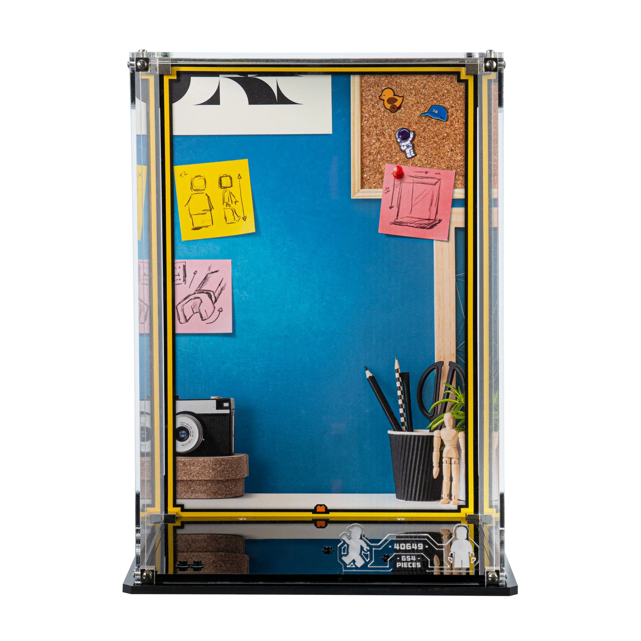 Display Case for Up-Scaled LEGO® Minifigure (40649) - Image 3