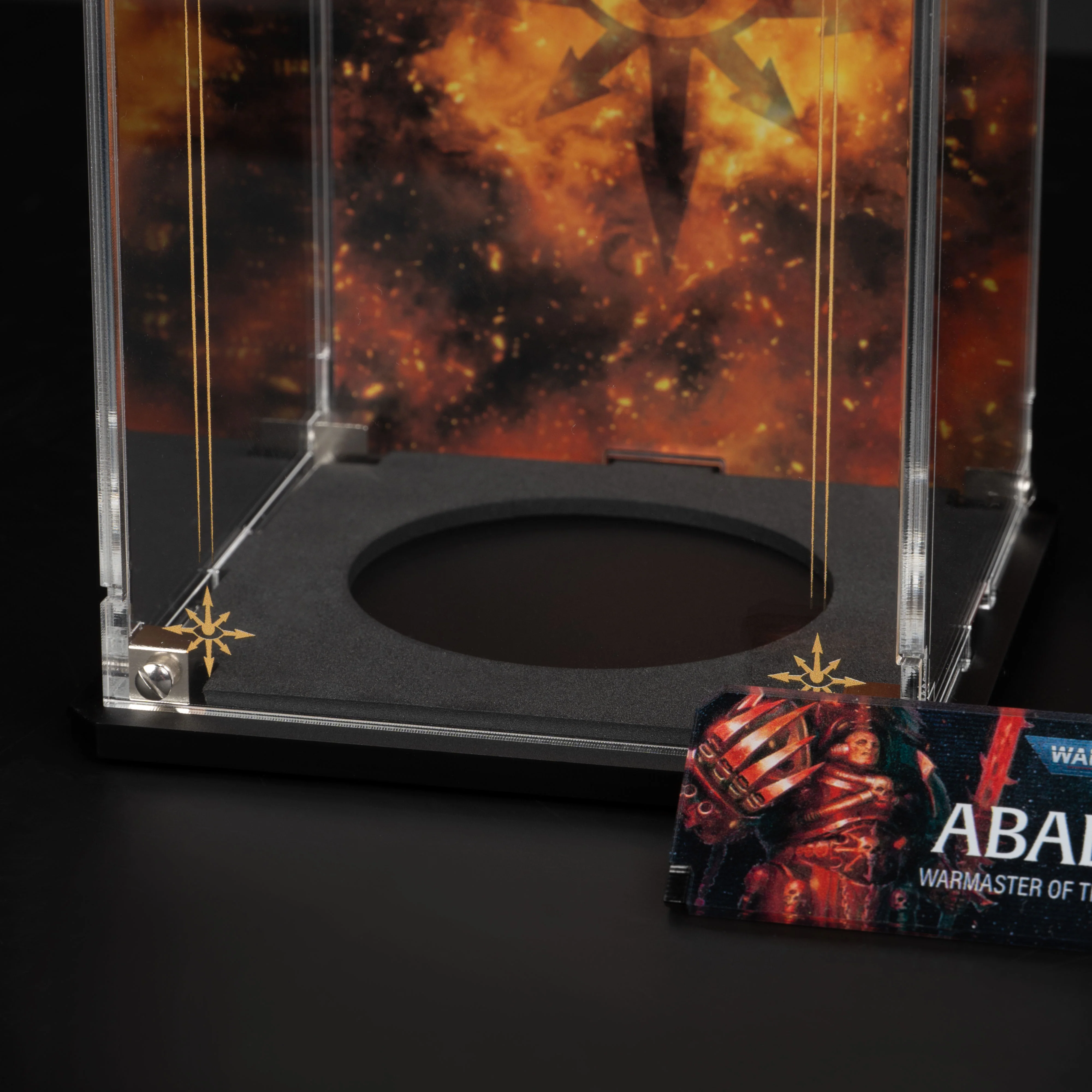 Display Case for Warhammer® 40,000 Abaddon the Despoiler - Image 4