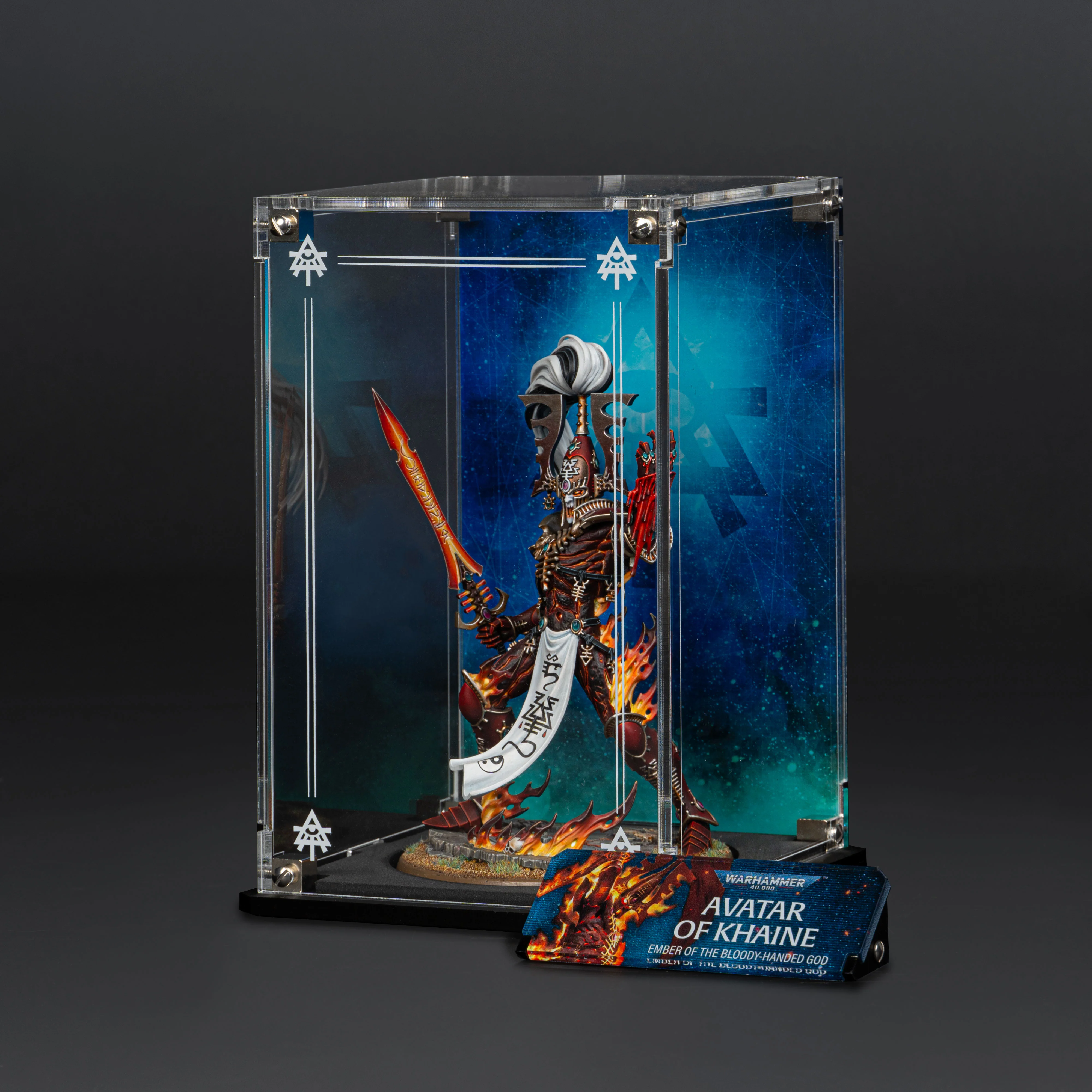Display Case for Warhammer® 40,000 Avatar of Khaine - Image 4
