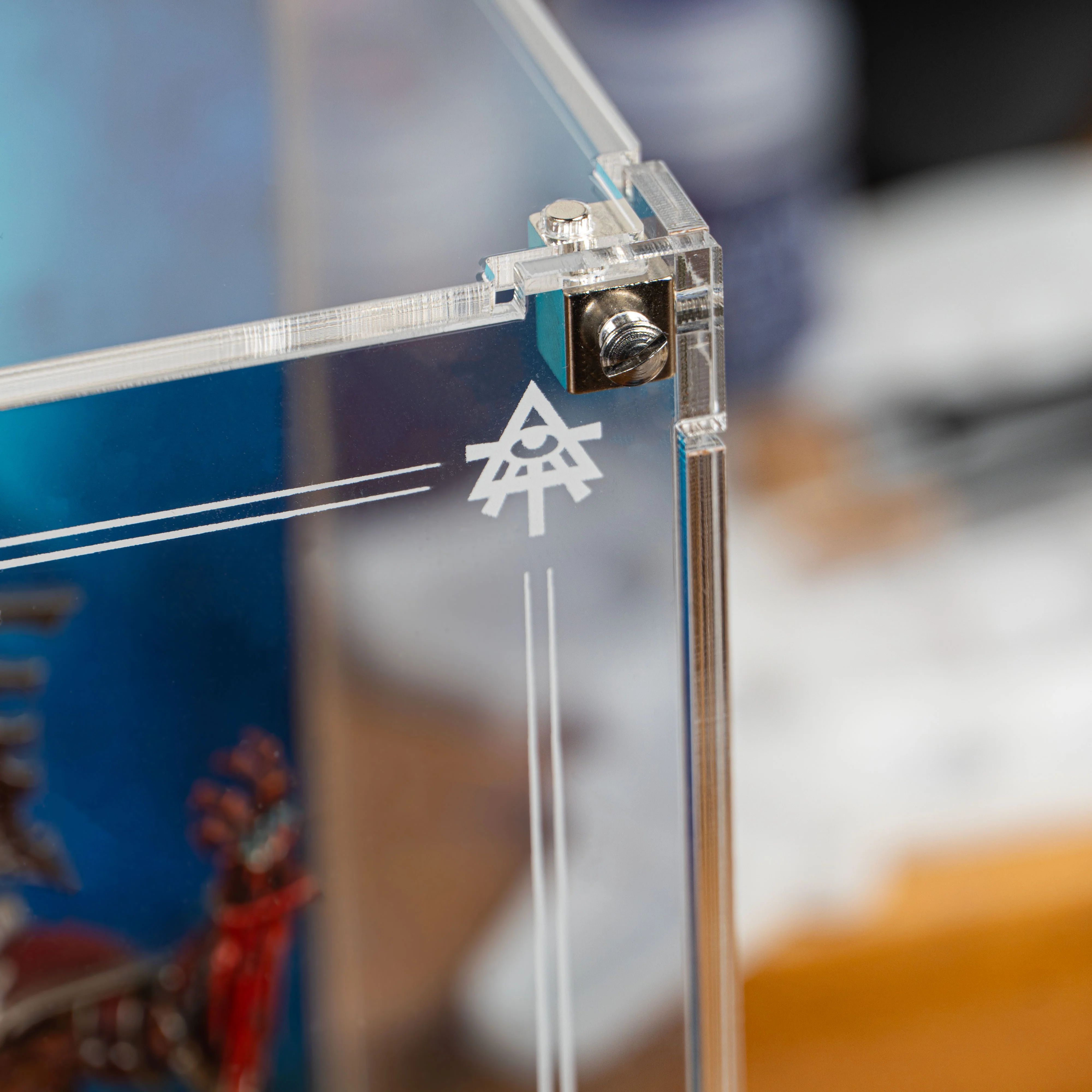 Display Case for Warhammer® 40,000 Avatar of Khaine - Image 9
