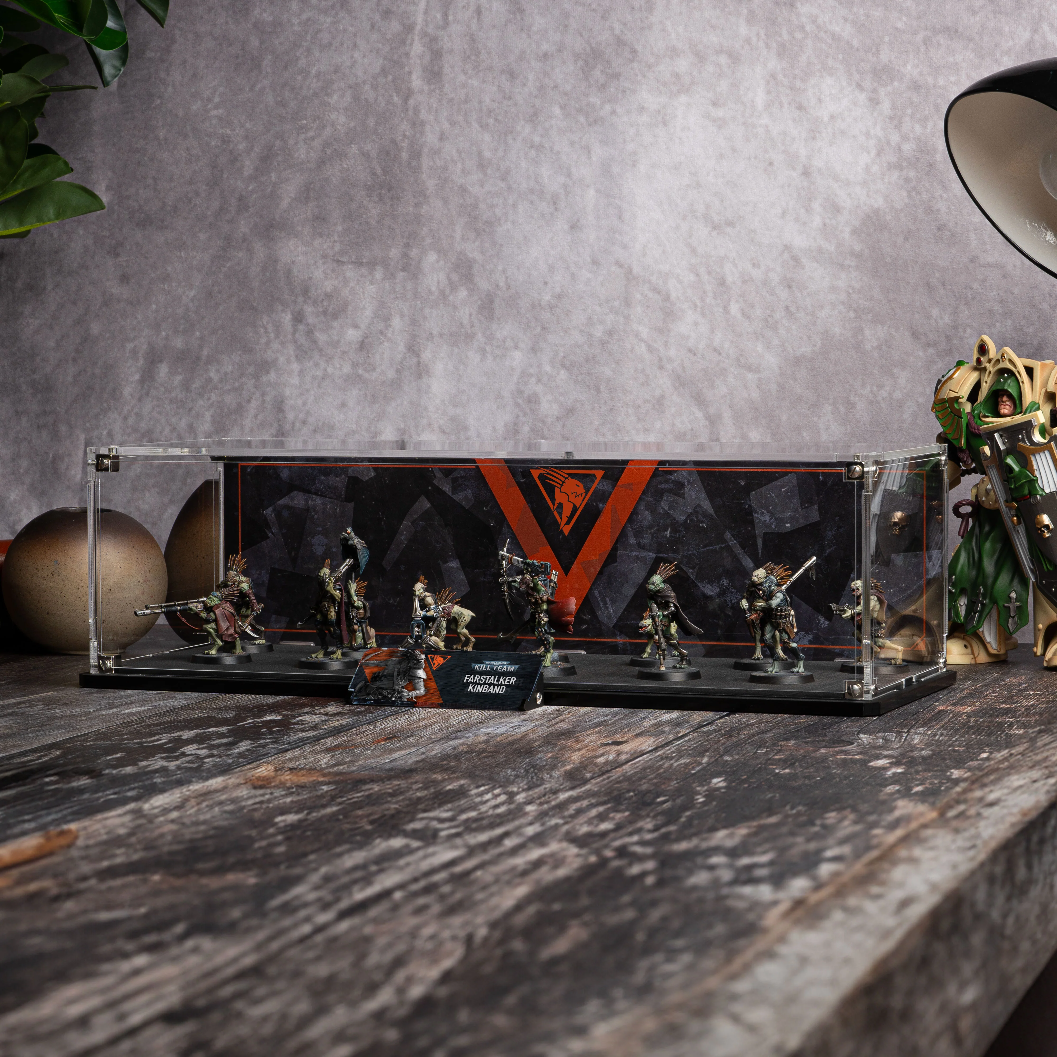 Display Case for Warhammer® 40,000 Kill Team: Farstalker Kinband - Image 10