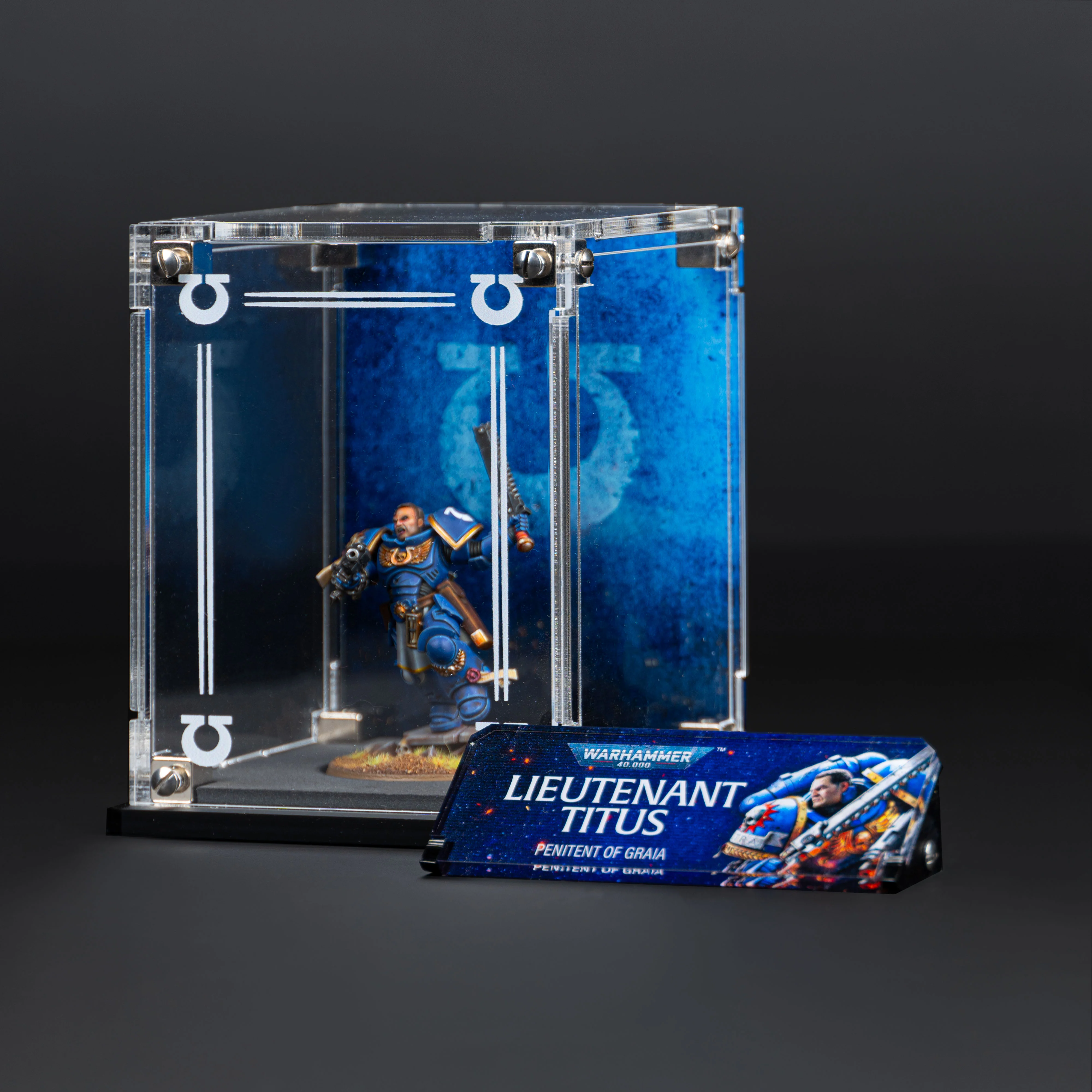 Display Case for Warhammer® 40,000 Lieutenant Titus - Image 3