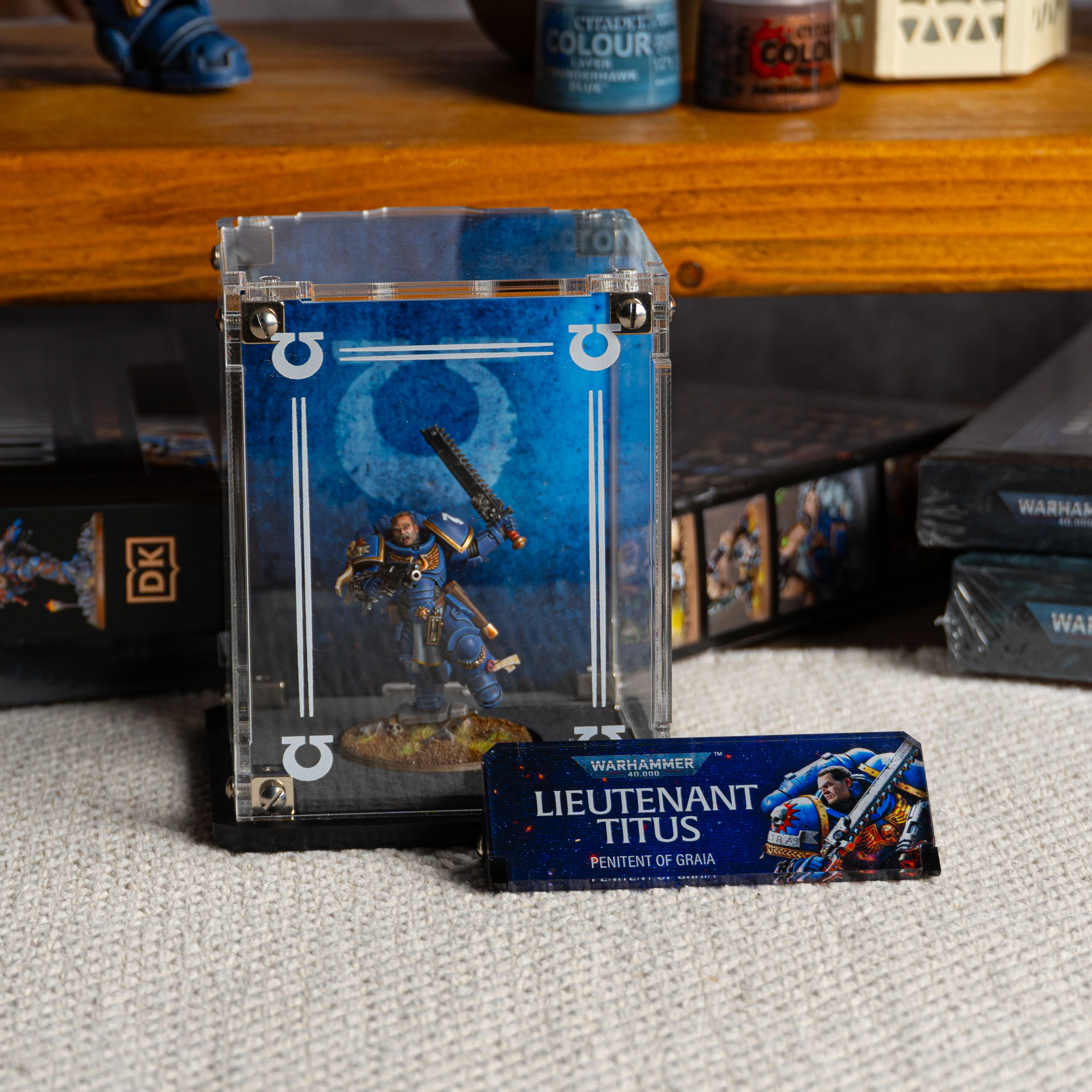 Display Case for Warhammer® 40,000 Lieutenant Titus - Image 7