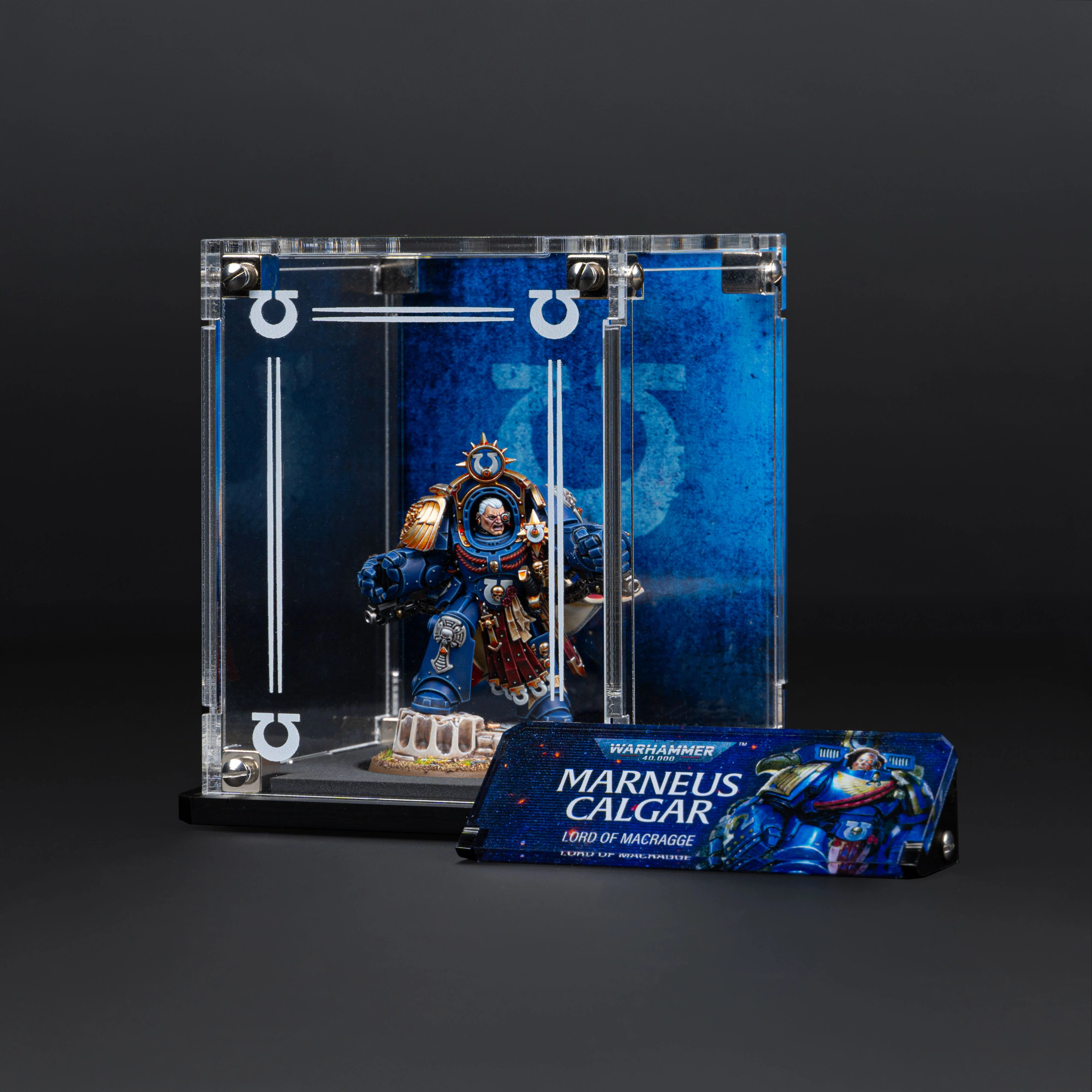 Display Case for Warhammer® 40,000 Marneus Calgar in Armour of Antilochus - Image 3