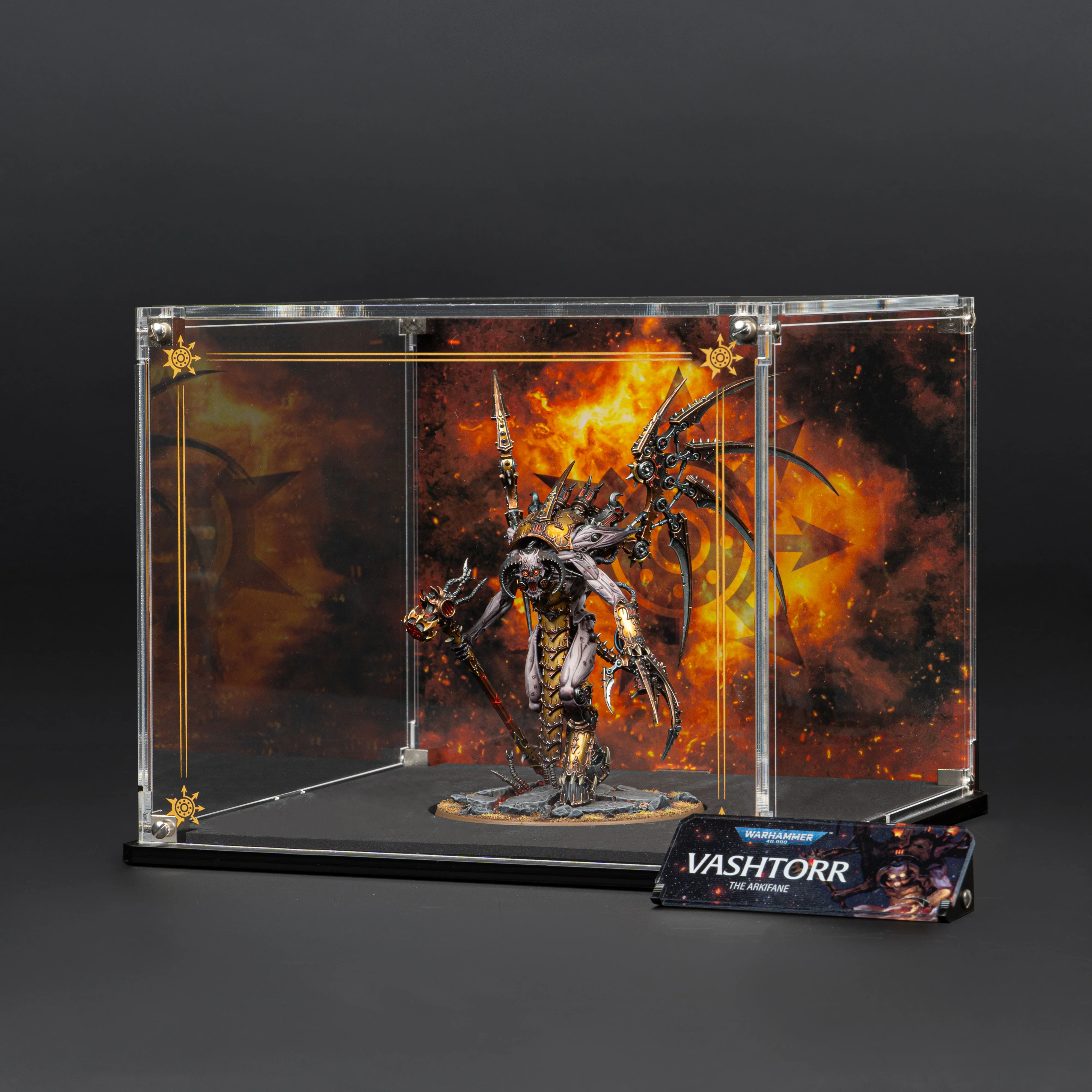 Display Case for Warhammer® 40,000 Vashtorr the Arkifane - Image 3