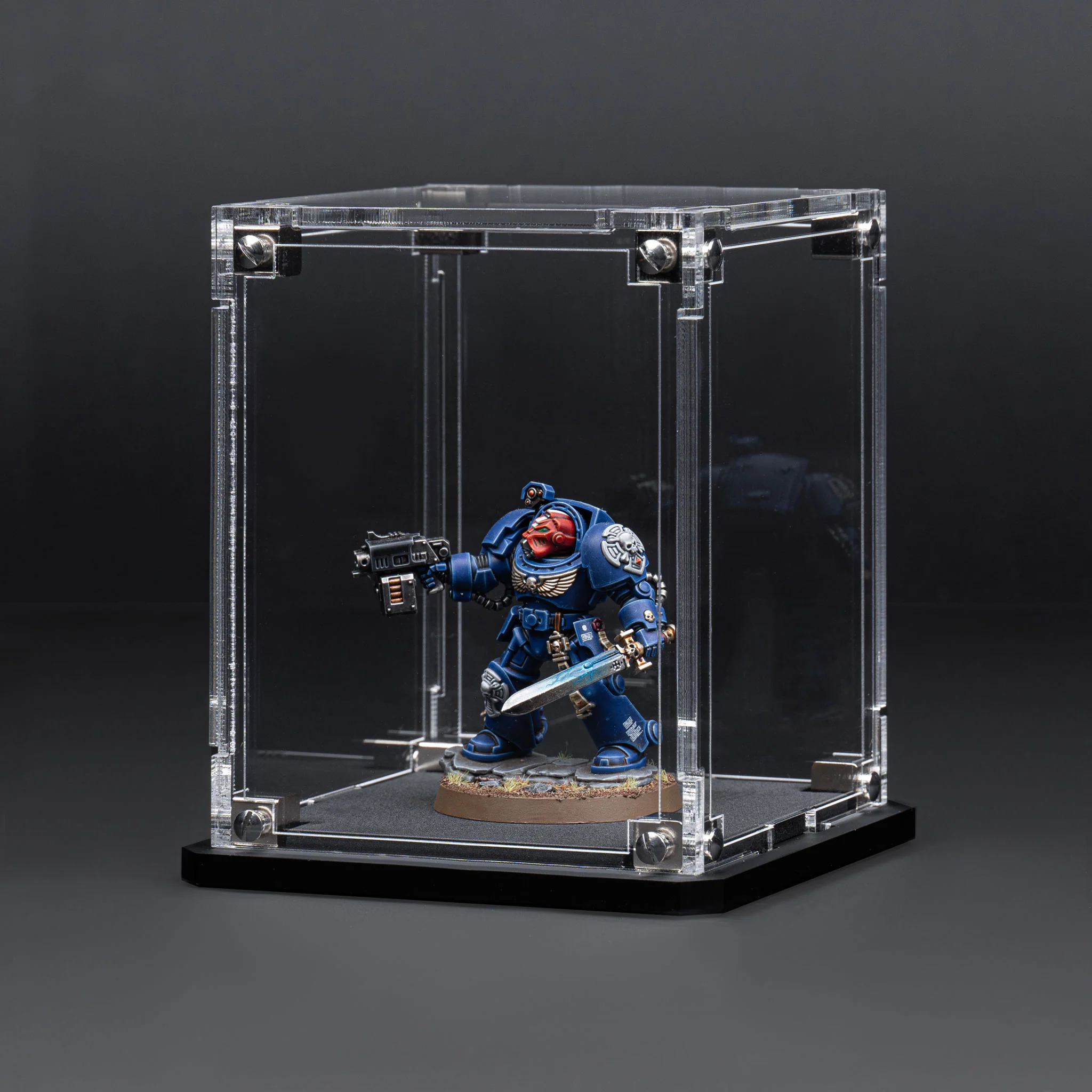 Display Case for Warhammer® Miniature with Clear Background - Image 10