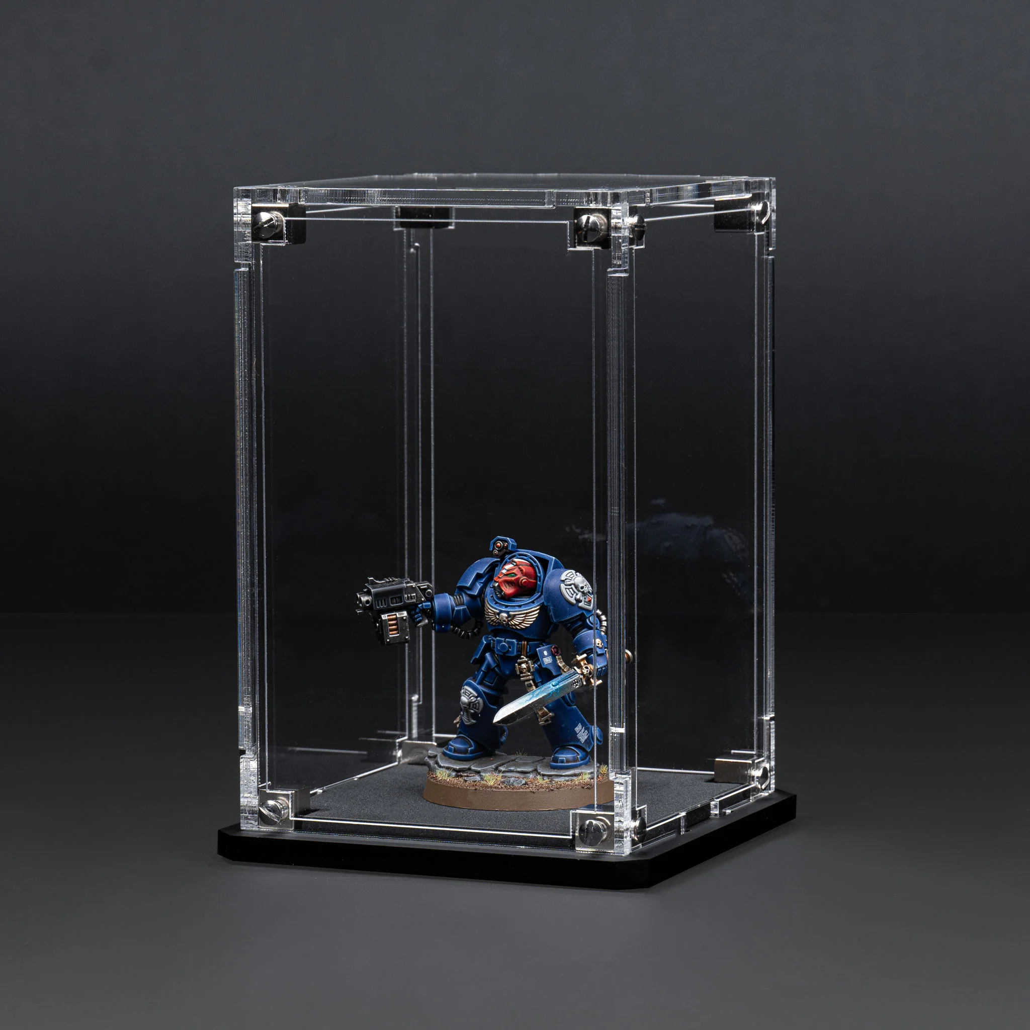 Display Case for Warhammer® Miniature with Clear Background - Image 11