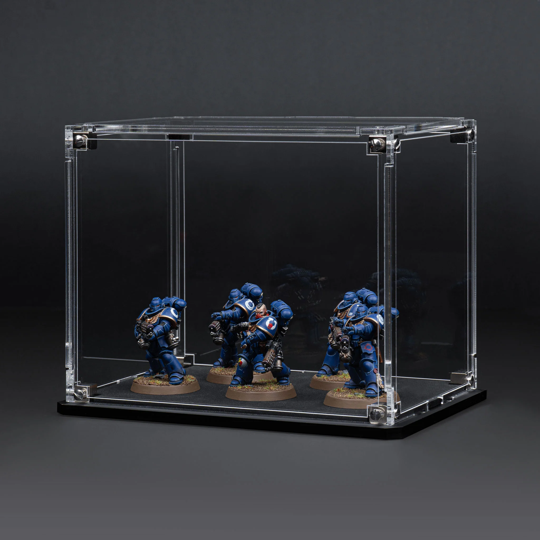Display Case for Warhammer® Squad with Clear Background - Image 11