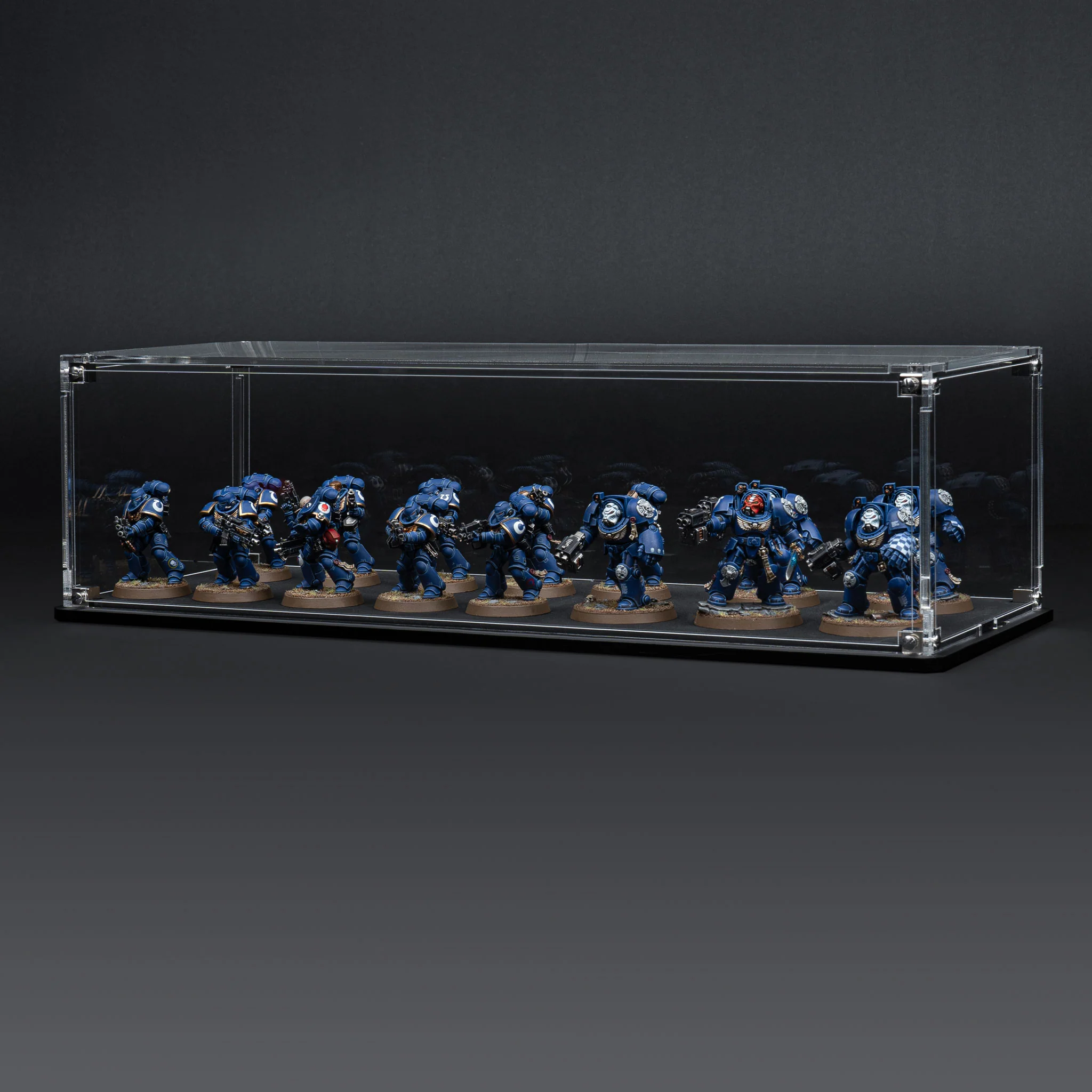 Display Case for Warhammer® Squad with Clear Background - Image 18