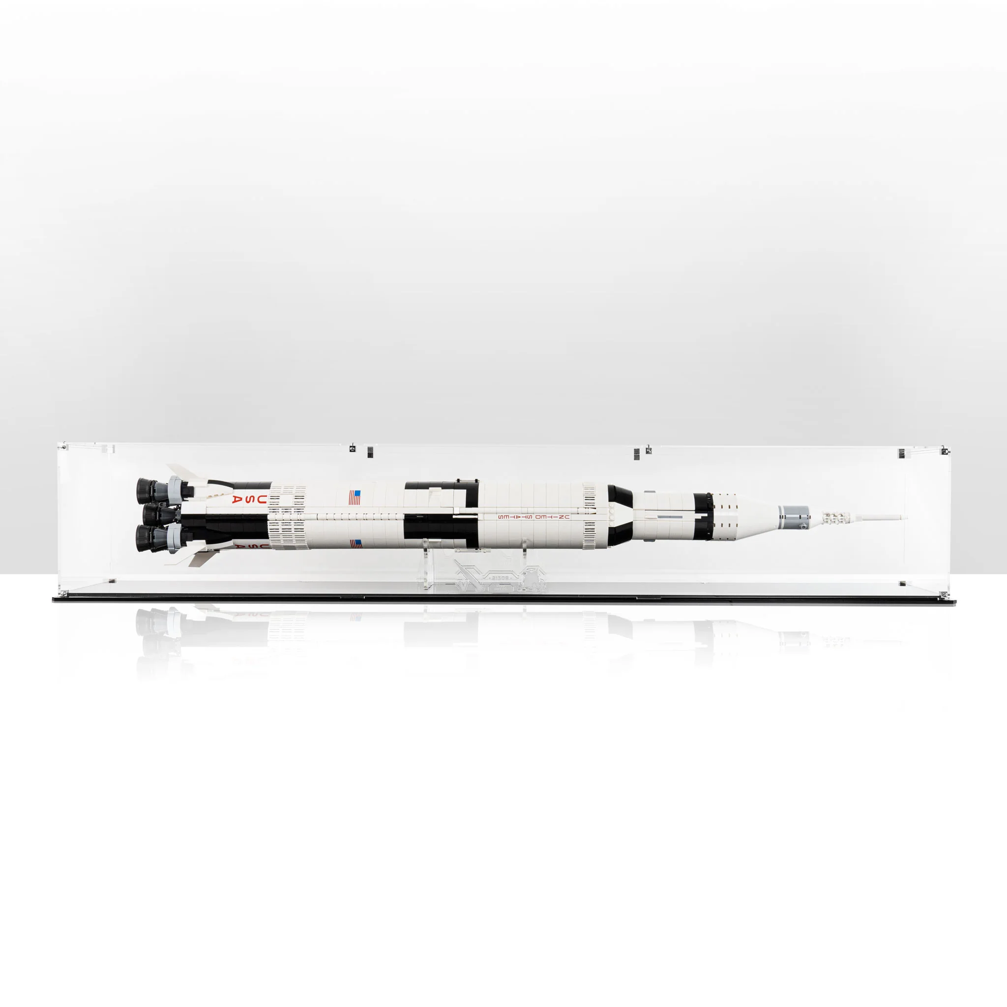 Display Case (horizontal) for LEGO® Ideas: NASA Apollo Saturn V (21309) - Image 5