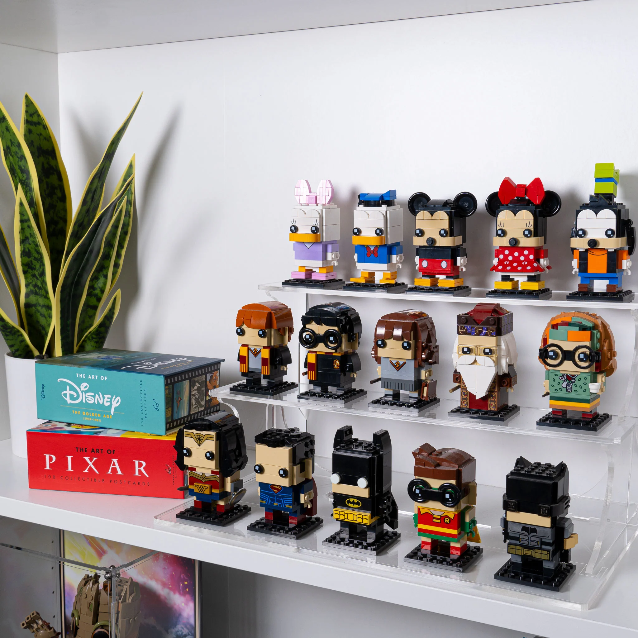 Display podium for LEGO® Brickheadz for IKEA® Billy BookCase - Image 8