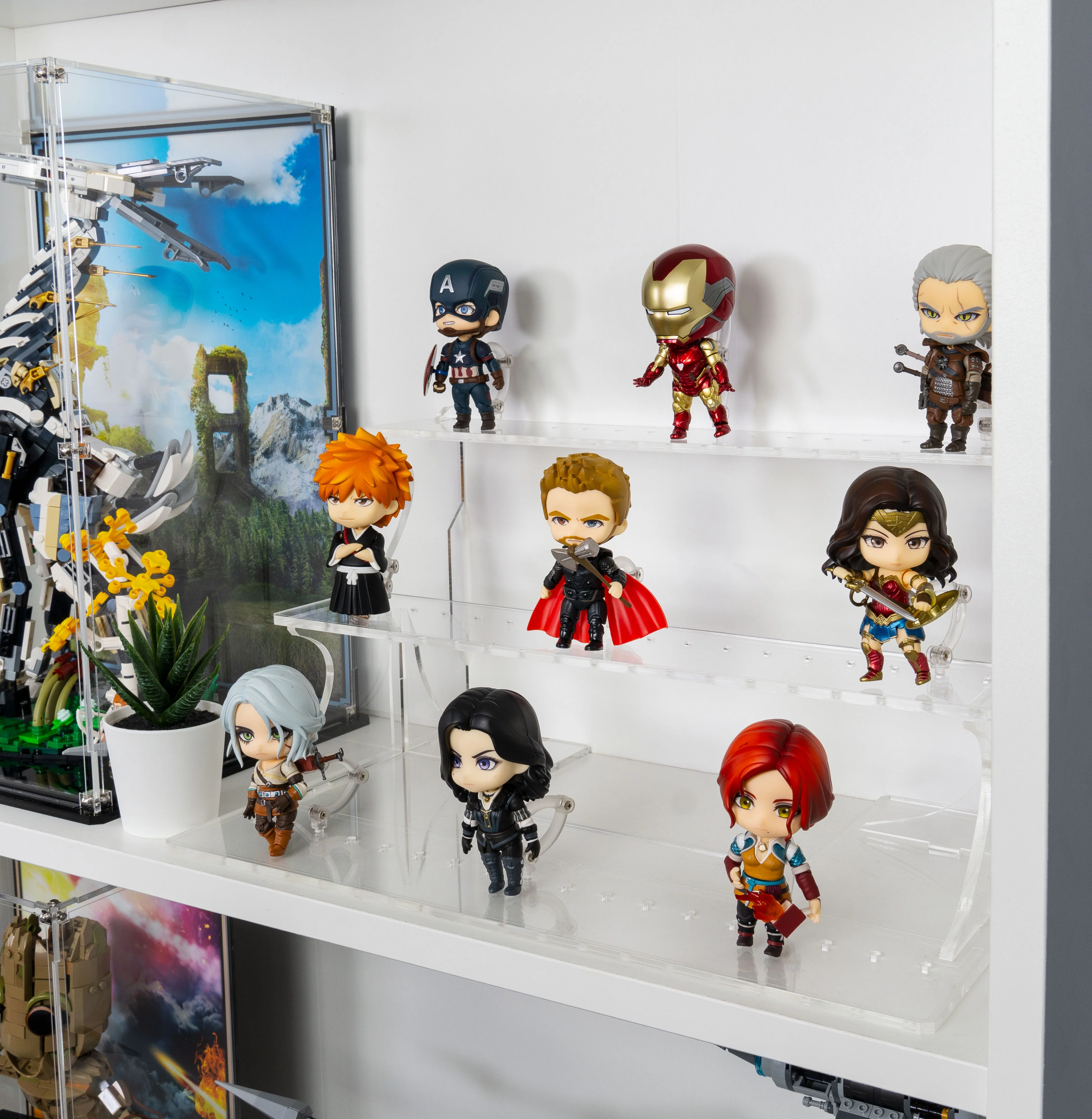 Display podium for Nendoroids for IKEA® Billy BookCase - Image 9
