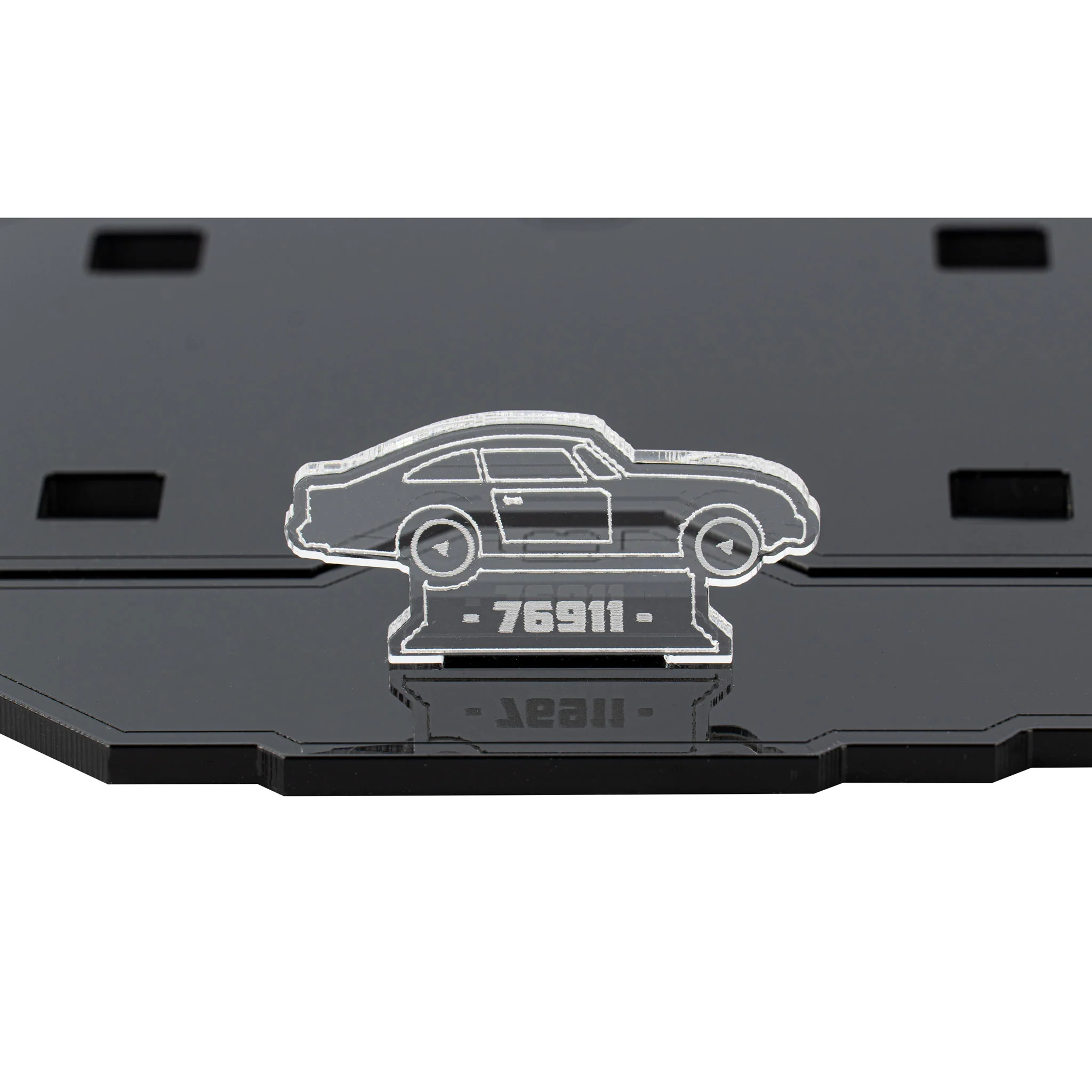 Display Stand for LEGO® Speed Champions Aston Martin DB5 (76911) - Image 3