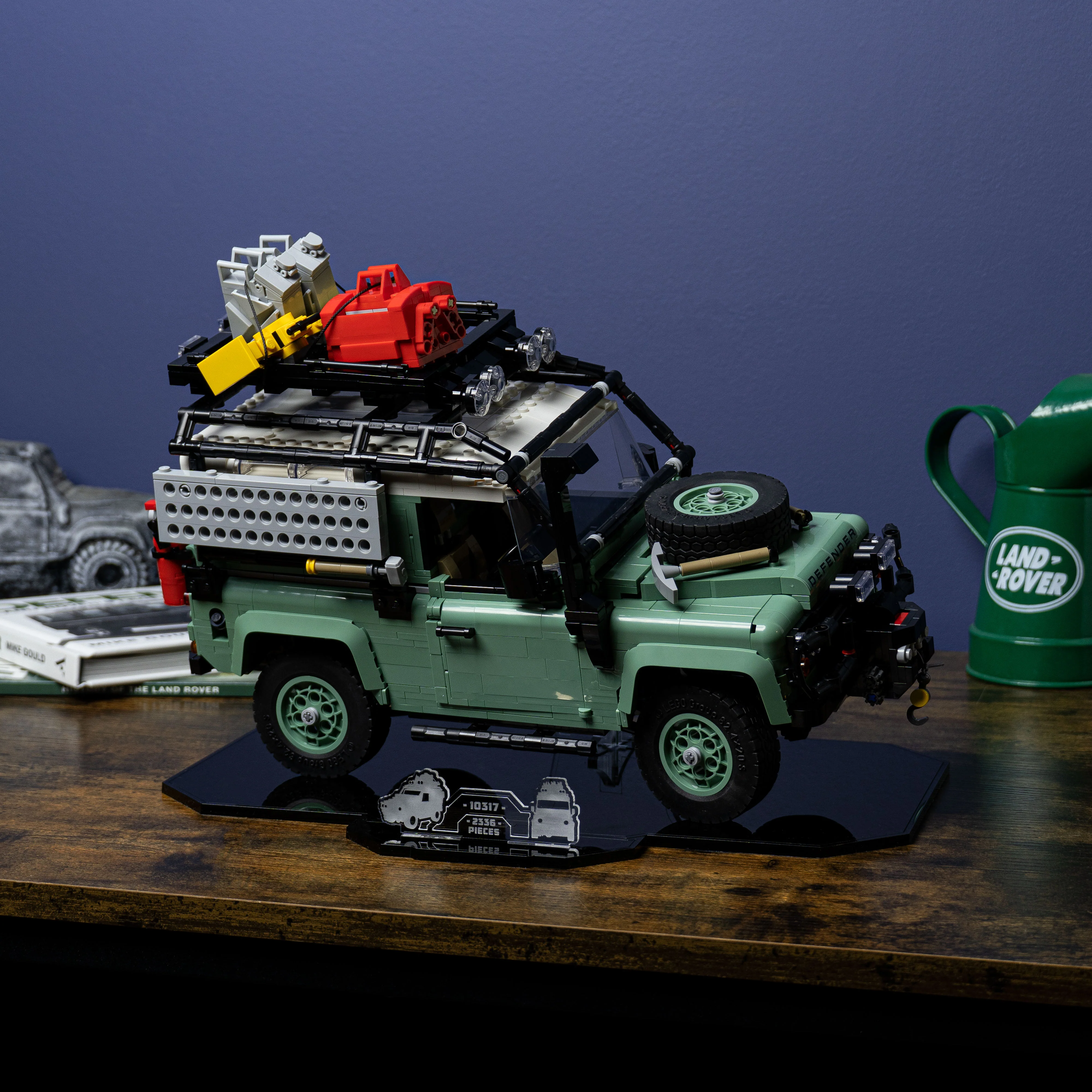 Display Stand for LEGO® Icons: Land Rover Classic Defender 90 (10317) - Image 5