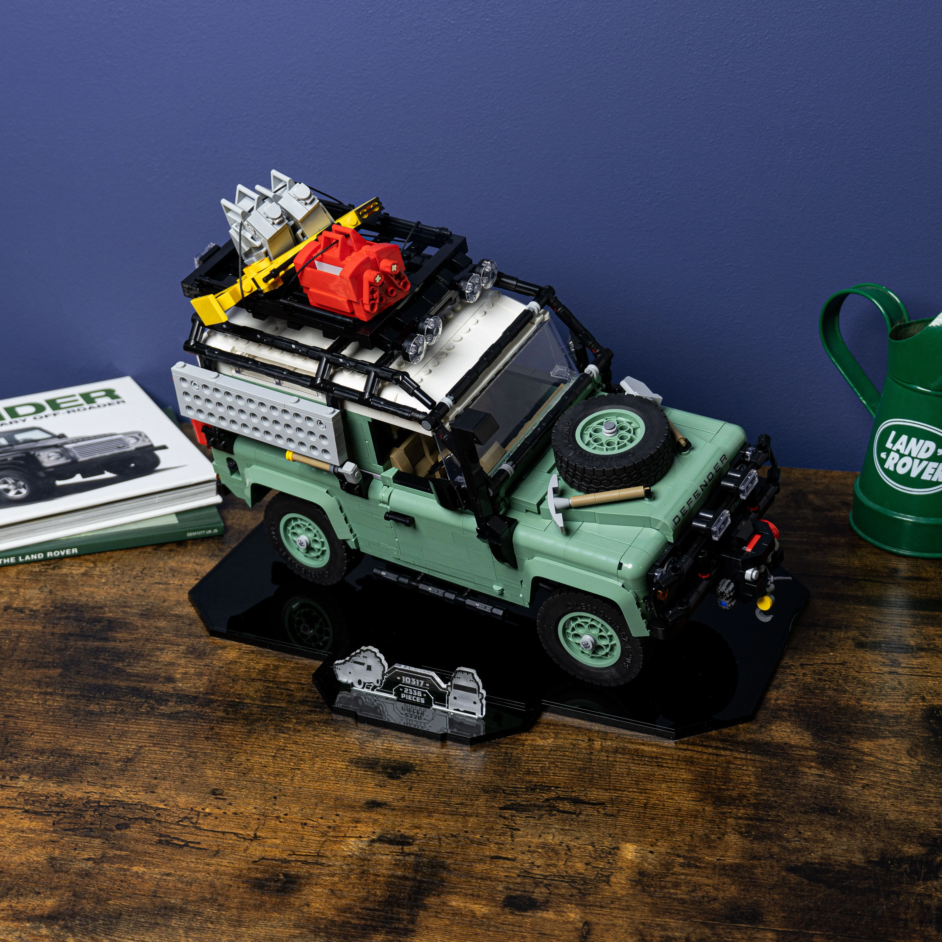 Display Stand for LEGO® Icons: Land Rover Classic Defender 90 (10317) - Image 6